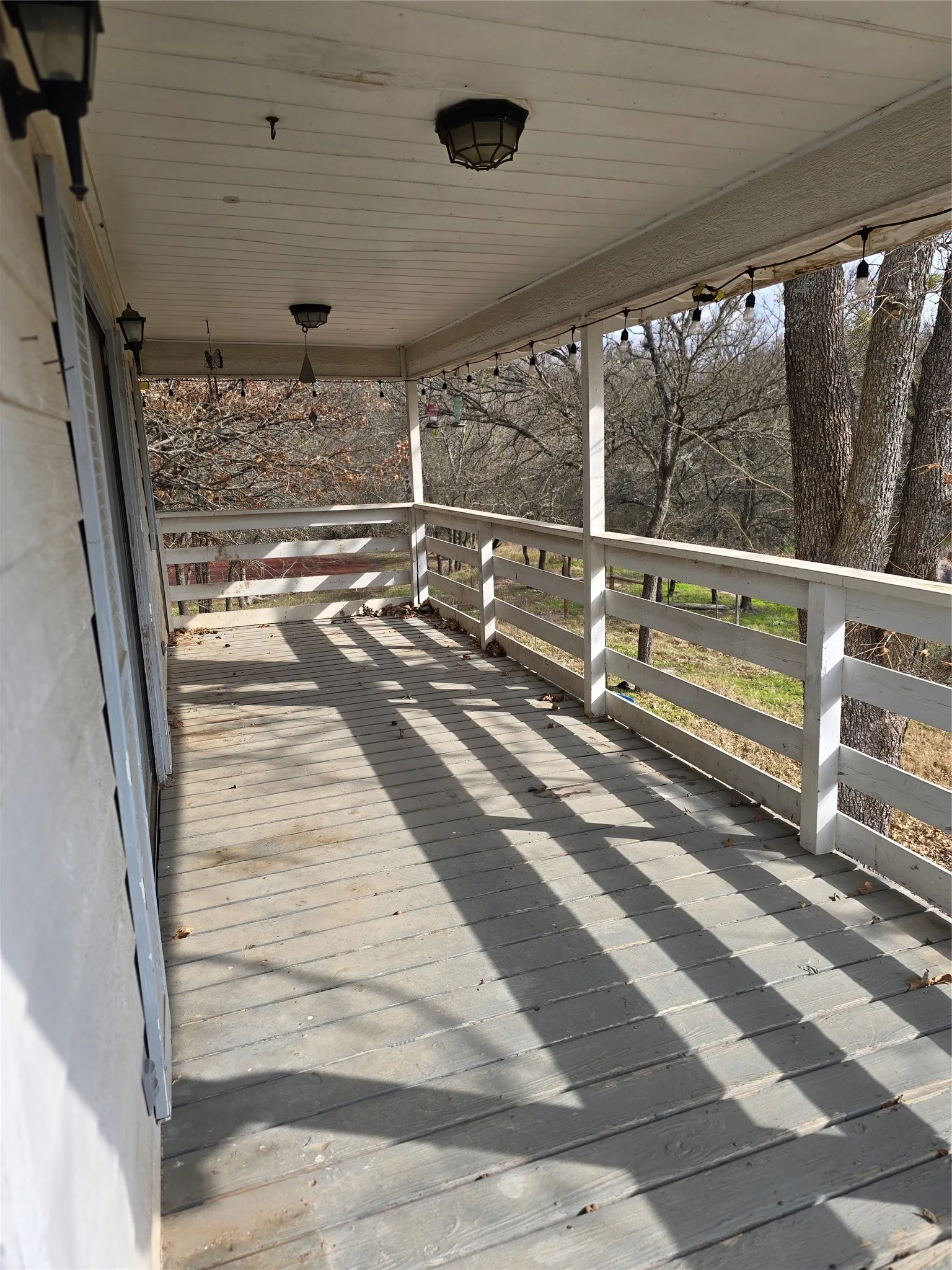 Single Family Residence For Sale in Navarro County , 2240 County Road 2162, Barry, Texas 75102, 3 Bedroom, 2 Bathroom, Garage spaces, 1,640 Sqft, built in 1989, mls#21138270, Real Estate Agent in Barry, Homes For Sale in Navarro county, Homes For Sale in Barry, Realtor in Barry Texas, Real Estate Brokerage Independent Realty Texas, Luminita Cordes Realtor