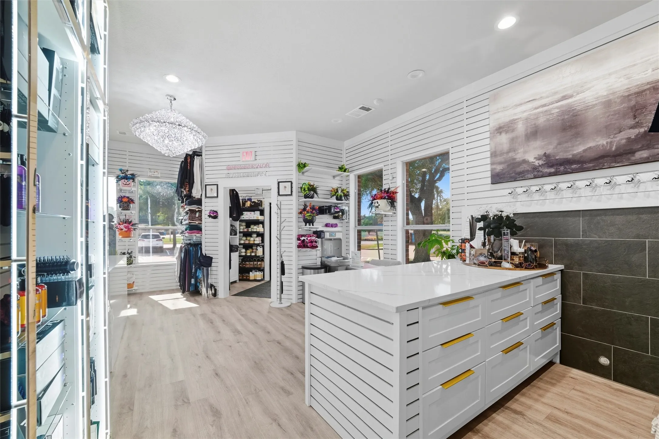 Retail For Sale in Tarrant County , 450 W Harwood Road, Hurst, Texas 76054, 0, 0, Garage spaces, 0 Sqft, built in 2000, Preowned, Price $1,699,999, mls#21138314, Real Estate Agent in Hurst, Homes For Sale in Tarrant county, Homes For Sale in Hurst, Realtor in Hurst Texas, Real Estate Brokerage Independent Realty Texas, Luminita Cordes Realtor