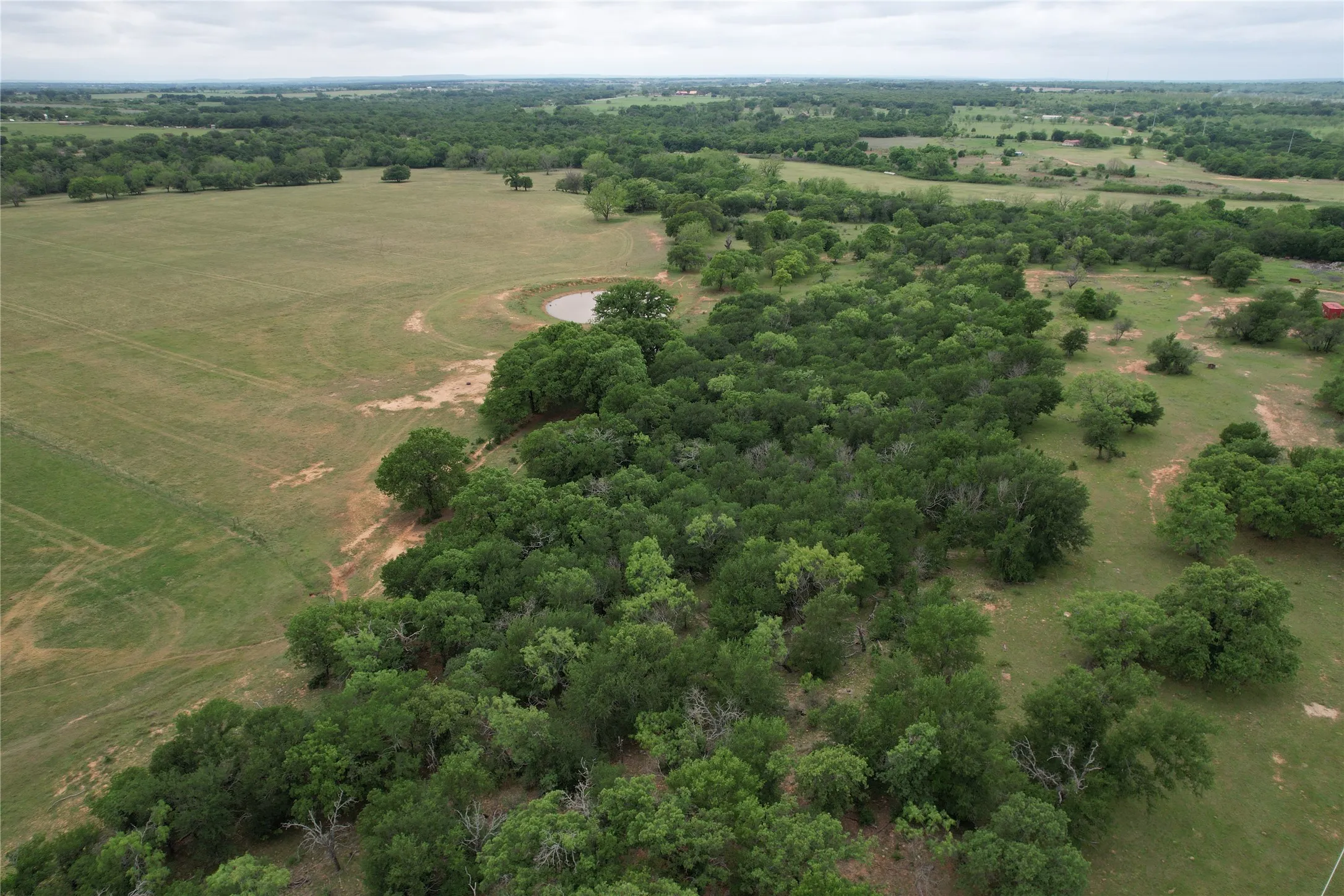 Farm For Sale in Comanche County , 5300 Highway 2247, De Leon, Texas 76444, 3 Bedrooms, 3 Bathrooms, 3 Garage spaces, 2,185 Sqft, built in 1988, Price $2,100,000, mls#21138429, Real Estate Agent in De Leon, Homes For Sale in Comanche county, Homes For Sale in De Leon, Realtor in De Leon Texas, Real Estate Brokerage Independent Realty Texas, Luminita Cordes Realtor
