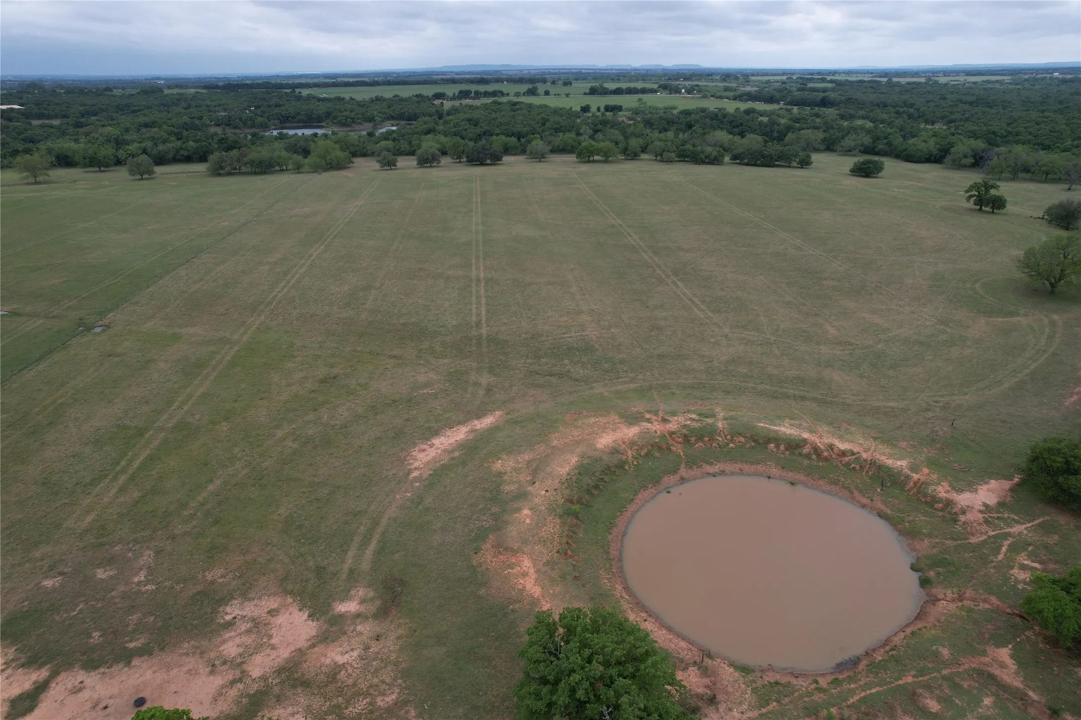 Farm For Sale in Comanche County , 5300 Highway 2247, De Leon, Texas 76444, 3 Bedrooms, 3 Bathrooms, 3 Garage spaces, 2,185 Sqft, built in 1988, Price $2,100,000, mls#21138429, Real Estate Agent in De Leon, Homes For Sale in Comanche county, Homes For Sale in De Leon, Realtor in De Leon Texas, Real Estate Brokerage Independent Realty Texas, Luminita Cordes Realtor