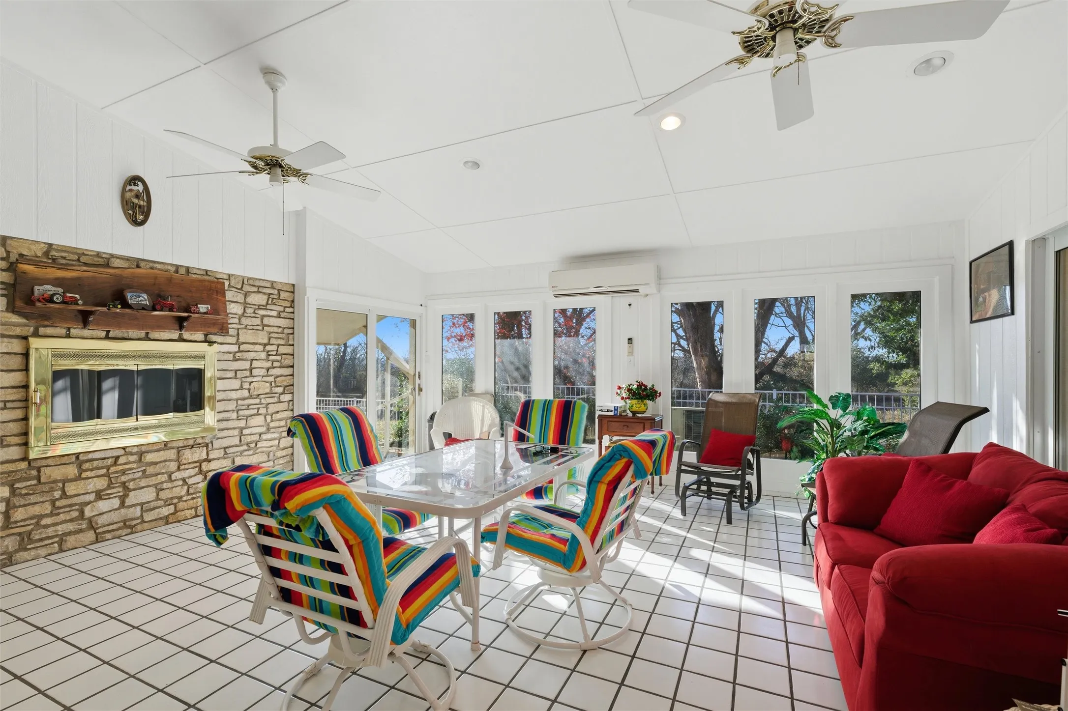 Farm For Sale in Comanche County , 5300 Highway 2247, De Leon, Texas 76444, 3 Bedrooms, 3 Bathrooms, 3 Garage spaces, 2,185 Sqft, built in 1988, Price $2,100,000, mls#21138429, Real Estate Agent in De Leon, Homes For Sale in Comanche county, Homes For Sale in De Leon, Realtor in De Leon Texas, Real Estate Brokerage Independent Realty Texas, Luminita Cordes Realtor
