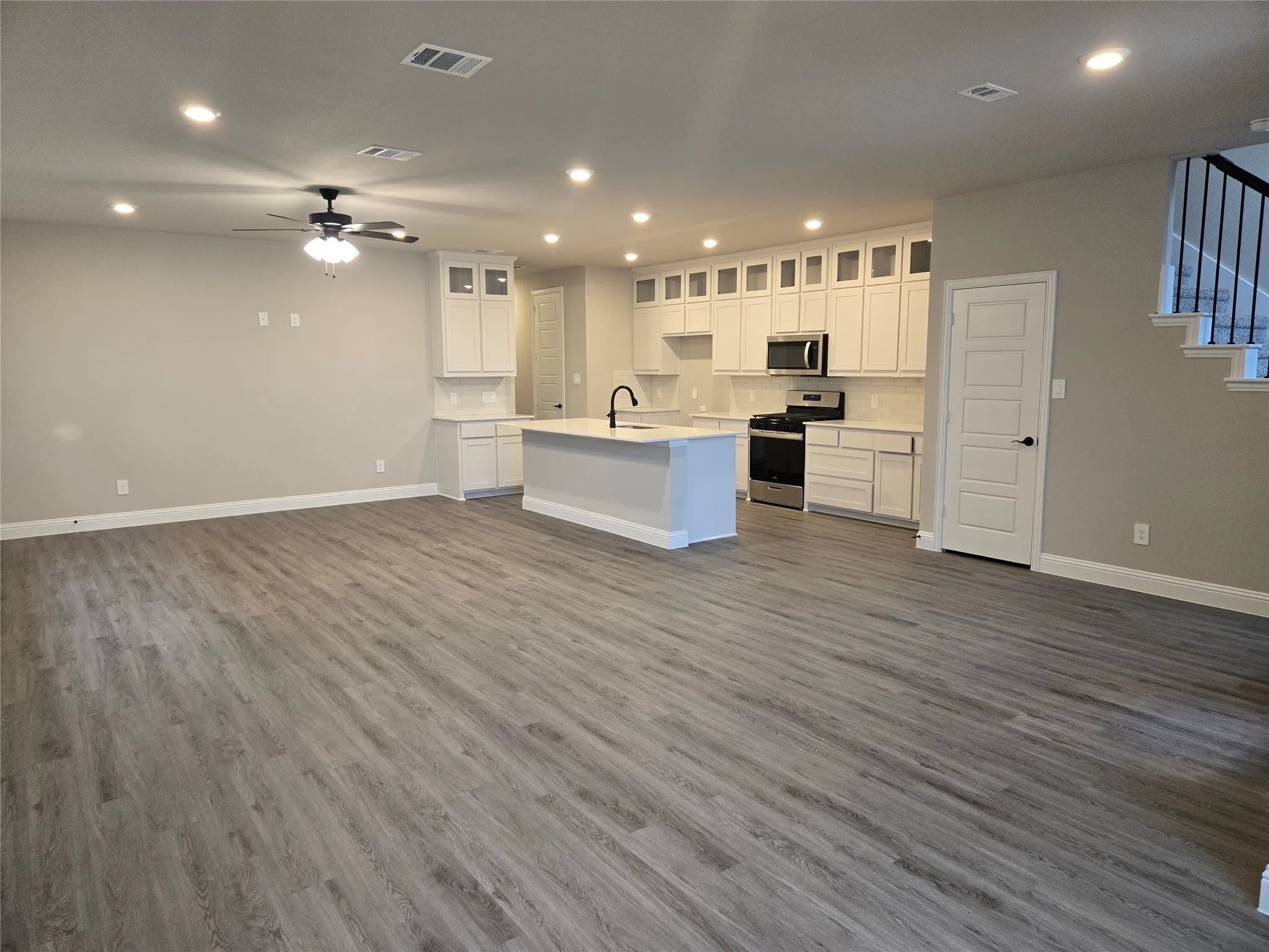 Single Family Residence For Sale in Dallas County , 7208 Bayhill Lane, Rowlett, Texas 75088, 4 Bedroom, 4 Bathroom, 2 Garage spaces, 2,485 Sqft, built in 2025, New Construction - Complete, mls#21138486, Real Estate Agent in Rowlett, Homes For Sale in Dallas county, Homes For Sale in Rowlett, Realtor in Rowlett Texas, Real Estate Brokerage Independent Realty Texas, Luminita Cordes Realtor