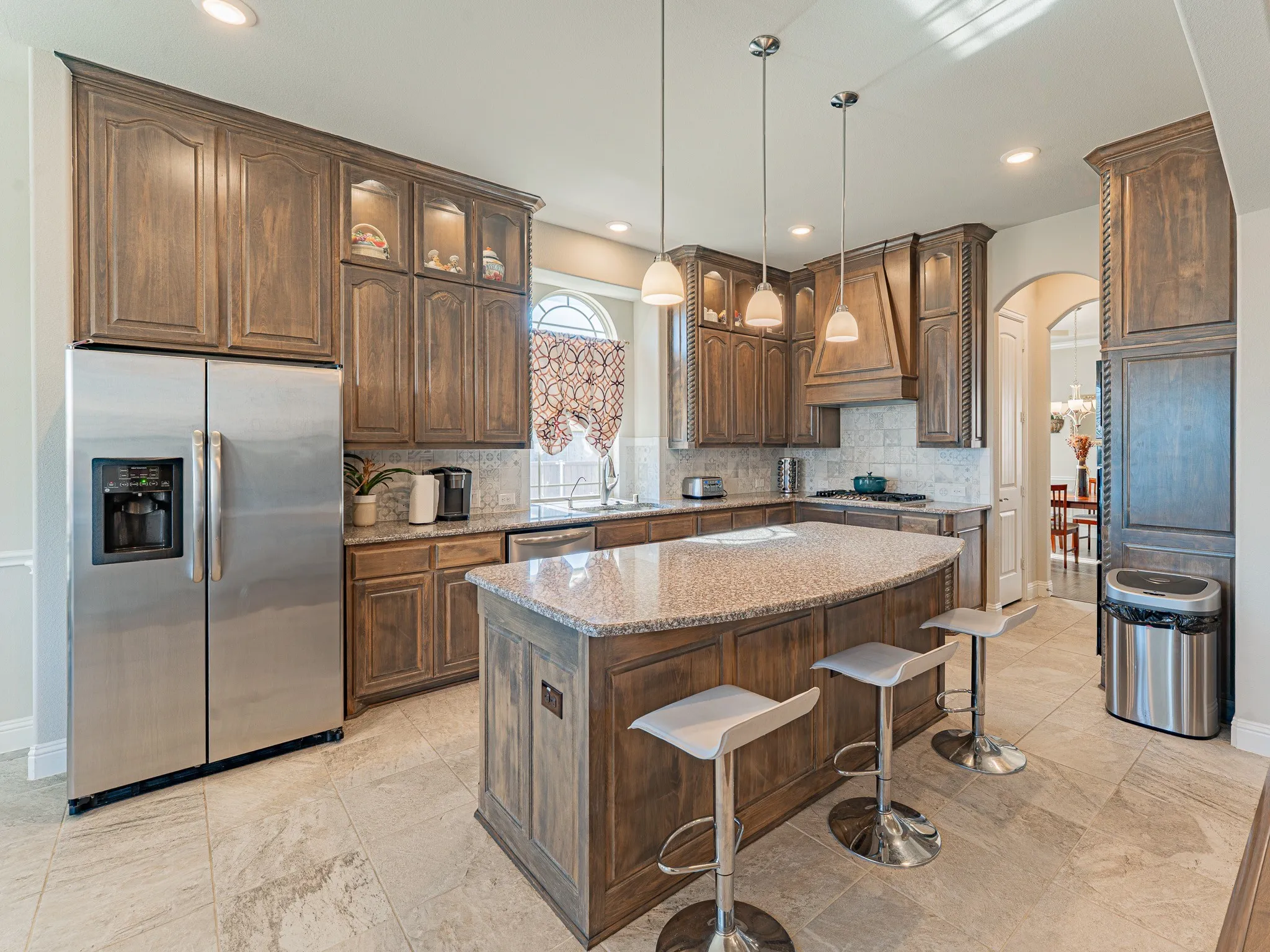 Single Family Residence For Sale in Ellis County , 2630 Flatbush Avenue, Midlothian, Texas 76065, 5 Bedroom, 5 Bathroom, 3 Garage spaces, 4,570 Sqft, built in 2019, mls#21138146, Real Estate Agent in Midlothian, Homes For Sale in Ellis county, Homes For Sale in Midlothian, Realtor in Midlothian Texas, Real Estate Brokerage Independent Realty Texas, Luminita Cordes Realtor