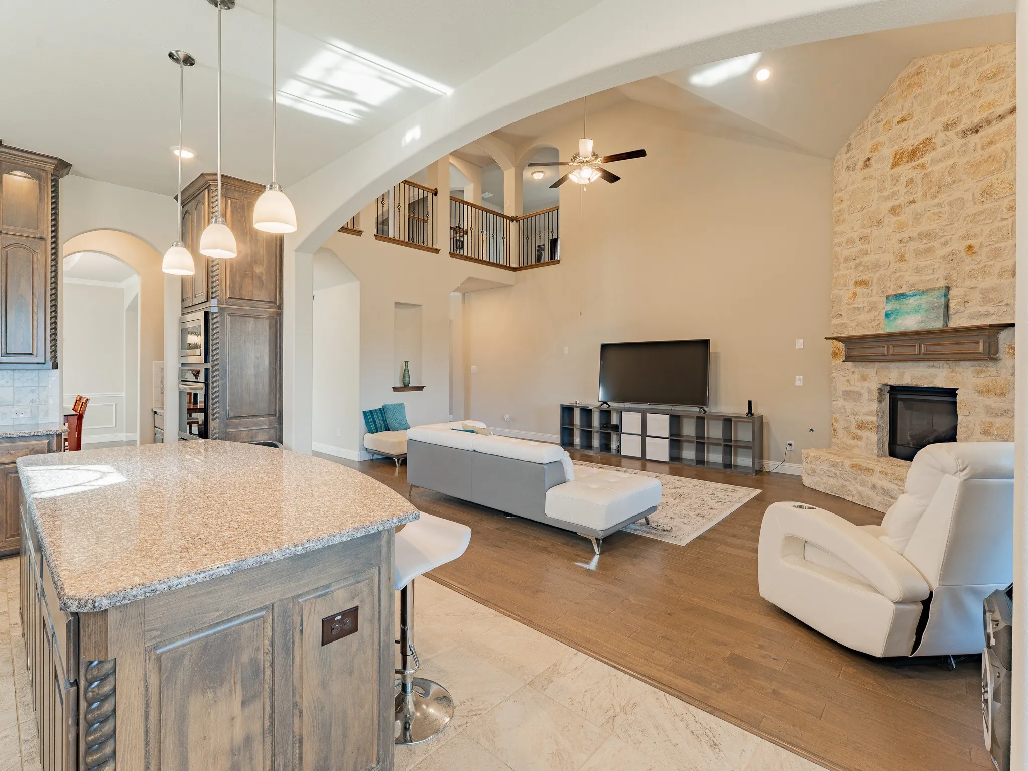 Single Family Residence For Sale in Ellis County , 2630 Flatbush Avenue, Midlothian, Texas 76065, 5 Bedroom, 5 Bathroom, 3 Garage spaces, 4,570 Sqft, built in 2019, mls#21138146, Real Estate Agent in Midlothian, Homes For Sale in Ellis county, Homes For Sale in Midlothian, Realtor in Midlothian Texas, Real Estate Brokerage Independent Realty Texas, Luminita Cordes Realtor