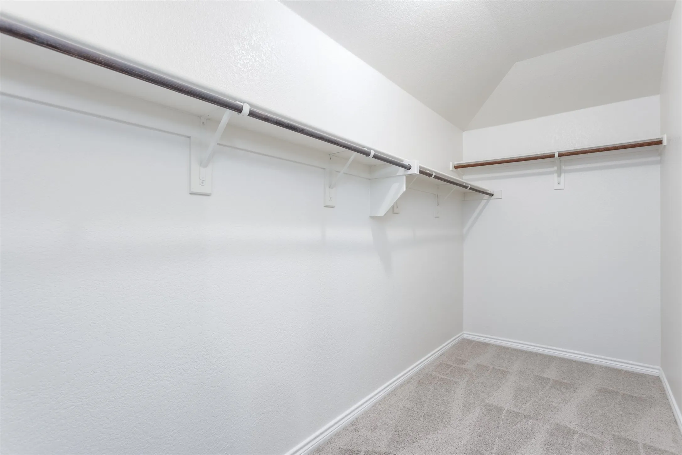Single Family Residence For Sale in Denton County , 1308 Villa Paloma Boulevard, Little Elm, Texas 75068, 4 Bedroom, 3 Bathroom, 2 Garage spaces, 2,018 Sqft, built in 2013, Preowned, mls#21138591, Real Estate Agent in Little Elm, Homes For Sale in Denton county, Homes For Sale in Little Elm, Realtor in Little Elm Texas, Real Estate Brokerage Independent Realty Texas, Luminita Cordes Realtor