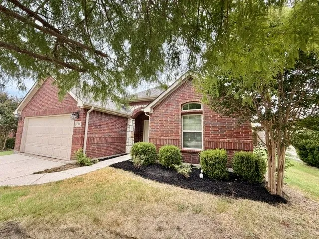 Single Family Residence For Sale in Denton County , 1308 Villa Paloma Boulevard, Little Elm, Texas 75068, 4 Bedroom, 3 Bathroom, 2 Garage spaces, 2,018 Sqft, built in 2013, Preowned, mls#21138591, Real Estate Agent in Little Elm, Homes For Sale in Denton county, Homes For Sale in Little Elm, Realtor in Little Elm Texas, Real Estate Brokerage Independent Realty Texas, Luminita Cordes Realtor