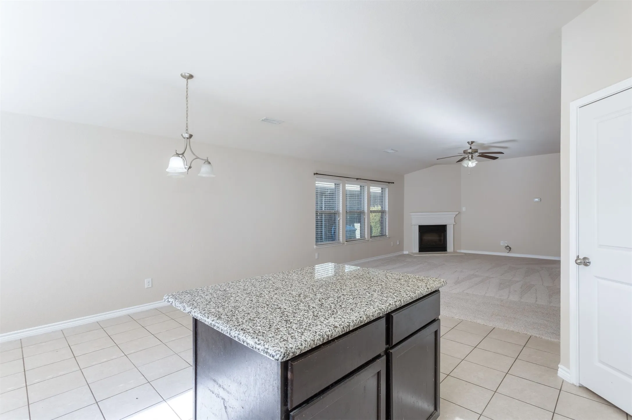Single Family Residence For Sale in Denton County , 1308 Villa Paloma Boulevard, Little Elm, Texas 75068, 4 Bedroom, 3 Bathroom, 2 Garage spaces, 2,018 Sqft, built in 2013, Preowned, mls#21138591, Real Estate Agent in Little Elm, Homes For Sale in Denton county, Homes For Sale in Little Elm, Realtor in Little Elm Texas, Real Estate Brokerage Independent Realty Texas, Luminita Cordes Realtor