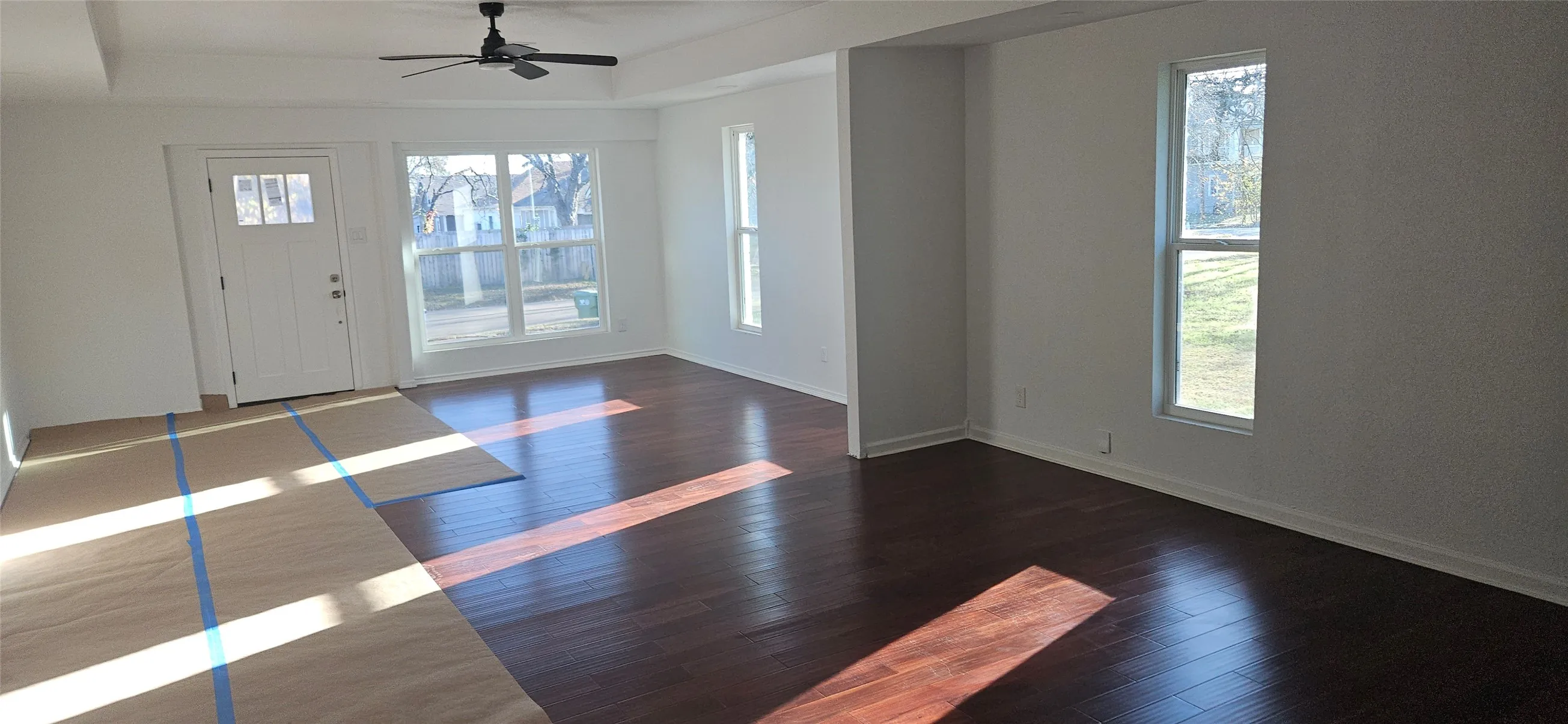 Single Family Residence For Sale in Mc Lennan County , 2110 N 06th Street, Waco, Texas 76708, 3 Bedroom, 2 Bathroom, 1 Garage spaces, 2,036 Sqft, built in 1989, mls#21138881, Real Estate Agent in Waco, Homes For Sale in Mc Lennan county, Homes For Sale in Waco, Realtor in Waco Texas, Real Estate Brokerage Independent Realty Texas, Luminita Cordes Realtor