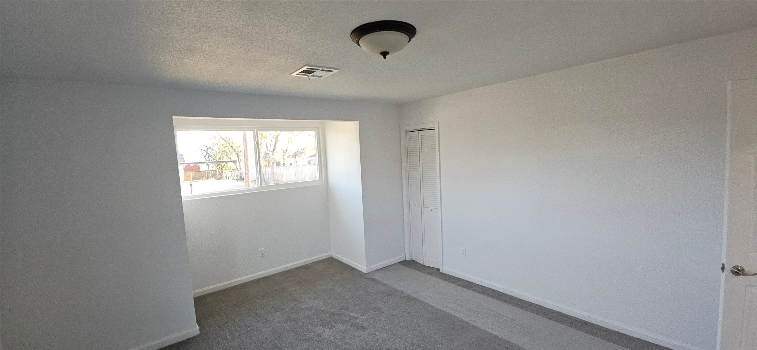 Single Family Residence For Sale in Mc Lennan County , 2110 N 06th Street, Waco, Texas 76708, 3 Bedroom, 2 Bathroom, 1 Garage spaces, 2,036 Sqft, built in 1989, mls#21138881, Real Estate Agent in Waco, Homes For Sale in Mc Lennan county, Homes For Sale in Waco, Realtor in Waco Texas, Real Estate Brokerage Independent Realty Texas, Luminita Cordes Realtor