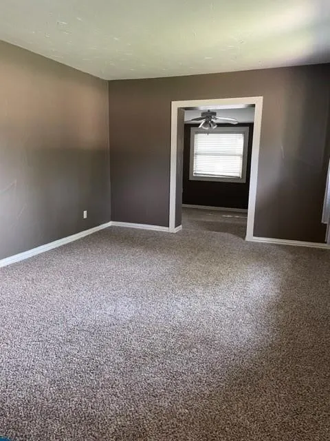 Neutral tone wall finishes