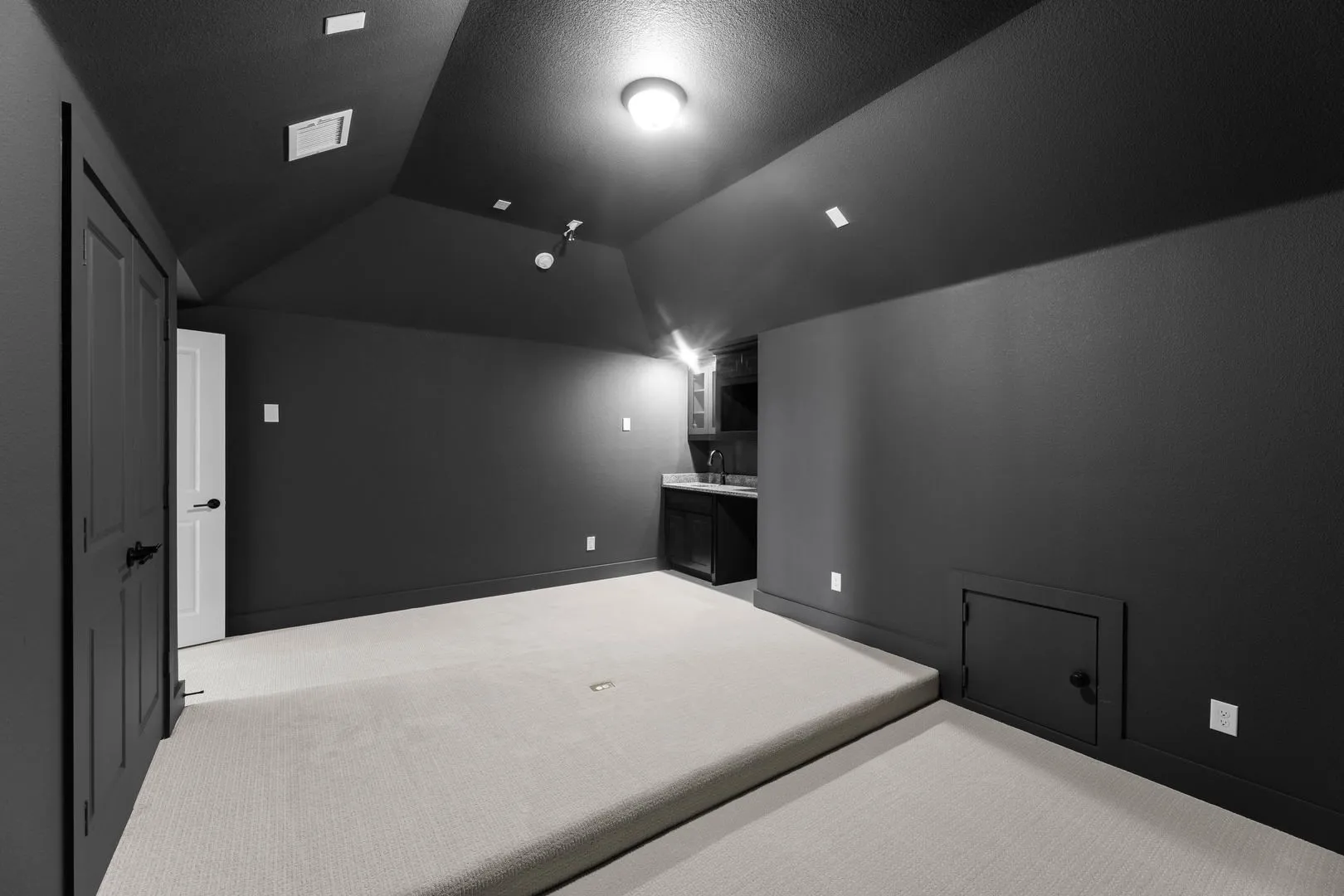 260 Penrose-Media Room-1