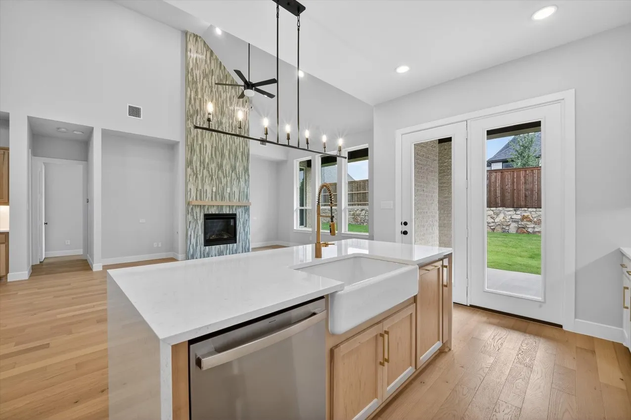 Single Family Residence For Sale in Rockwall County , 932 Shady Oaks Drive, Rockwall, Texas 75087, 4 Bedroom, 4 Bathroom, 3 Garage spaces, 2,898 Sqft, built in 2026, New Construction - Incomplete, mls#21138997, Real Estate Agent in Rockwall, Homes For Sale in Rockwall county, Homes For Sale in Rockwall, Realtor in Rockwall Texas, Real Estate Brokerage Independent Realty Texas, Luminita Cordes Realtor