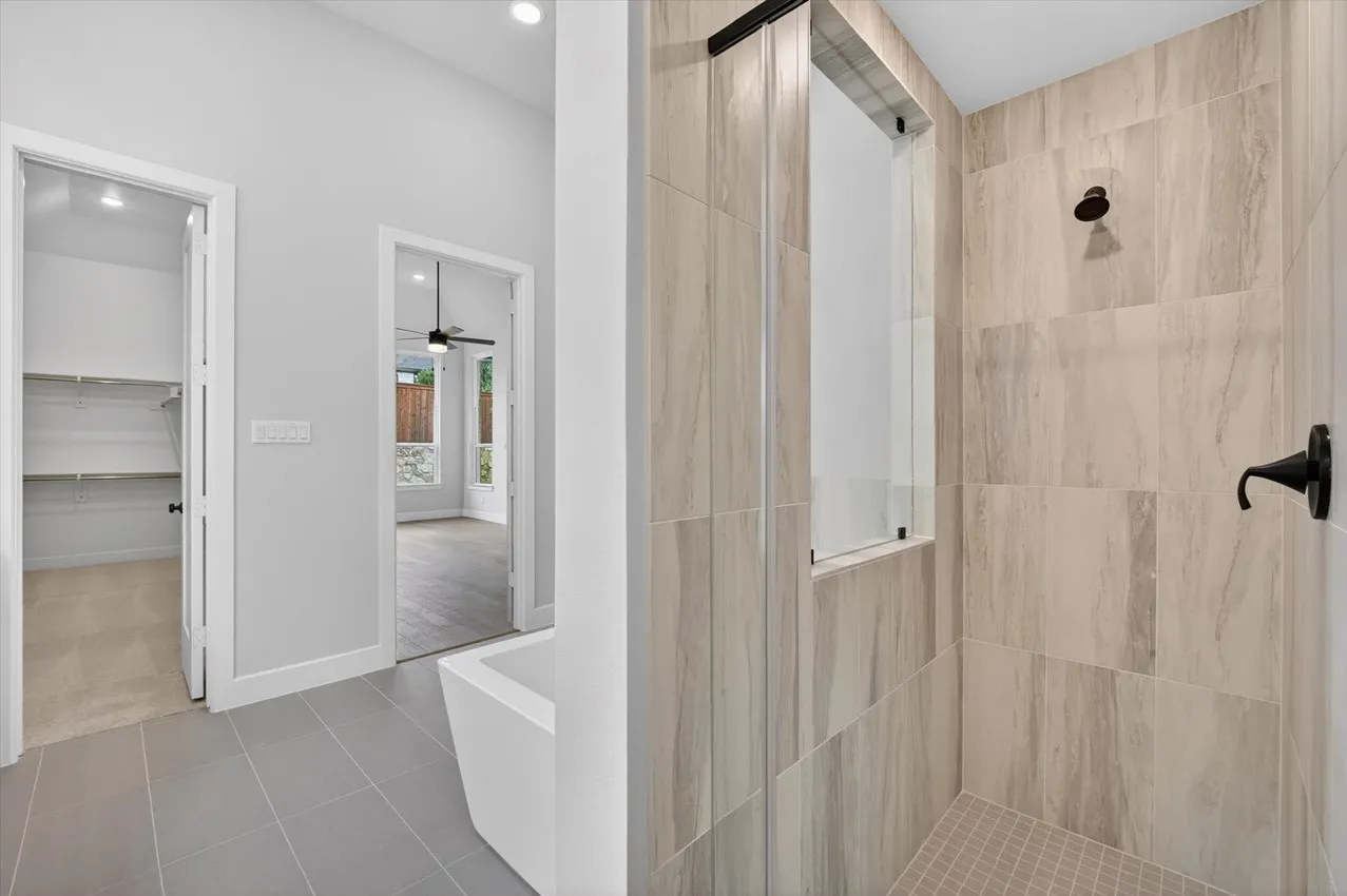 Single Family Residence For Sale in Rockwall County , 932 Shady Oaks Drive, Rockwall, Texas 75087, 4 Bedroom, 4 Bathroom, 3 Garage spaces, 2,898 Sqft, built in 2026, New Construction - Incomplete, mls#21138997, Real Estate Agent in Rockwall, Homes For Sale in Rockwall county, Homes For Sale in Rockwall, Realtor in Rockwall Texas, Real Estate Brokerage Independent Realty Texas, Luminita Cordes Realtor