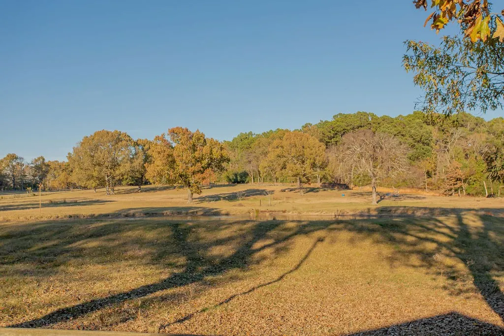 Farm For Sale in Smith County , 12575 Fm 3271, Tyler, Texas 75704, 4 Bedroom, 3 Bathroom, 2 Garage spaces, 2,379 Sqft, built in 1978, Price $695,000, mls#21139363, Real Estate Agent in Tyler, Homes For Sale in Smith county, Homes For Sale in Tyler, Realtor in Tyler Texas, Real Estate Brokerage Independent Realty Texas, Luminita Cordes Realtor