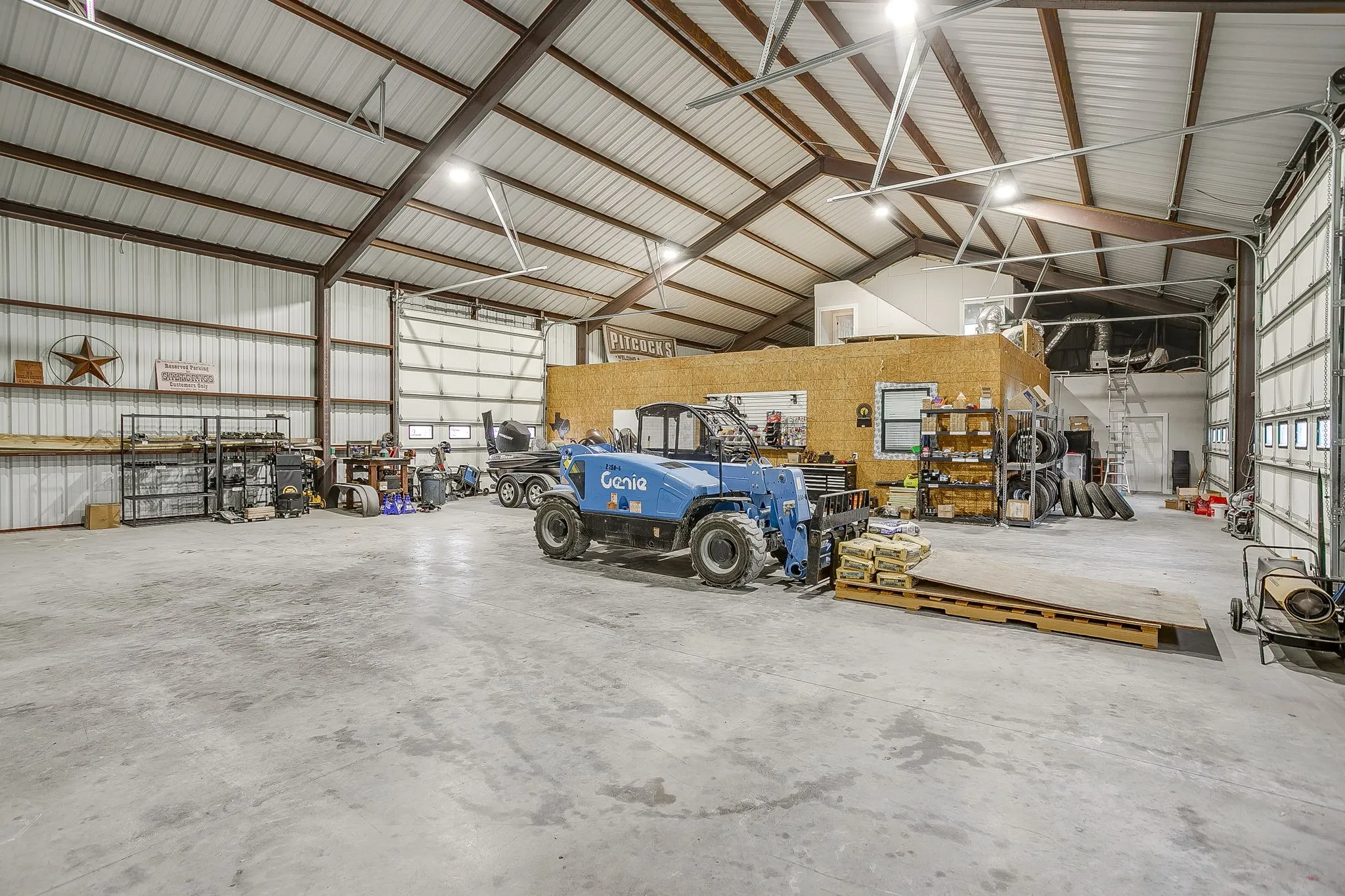 Industrial For Sale in Johnson County , 7209 N Highway 171, Godley, Texas 76044, 0, 0, Garage spaces, 0 Sqft, built in 2021, Preowned, Price $1,285,000, mls#21139391, Real Estate Agent in Godley, Homes For Sale in Johnson county, Homes For Sale in Godley, Realtor in Godley Texas, Real Estate Brokerage Independent Realty Texas, Luminita Cordes Realtor