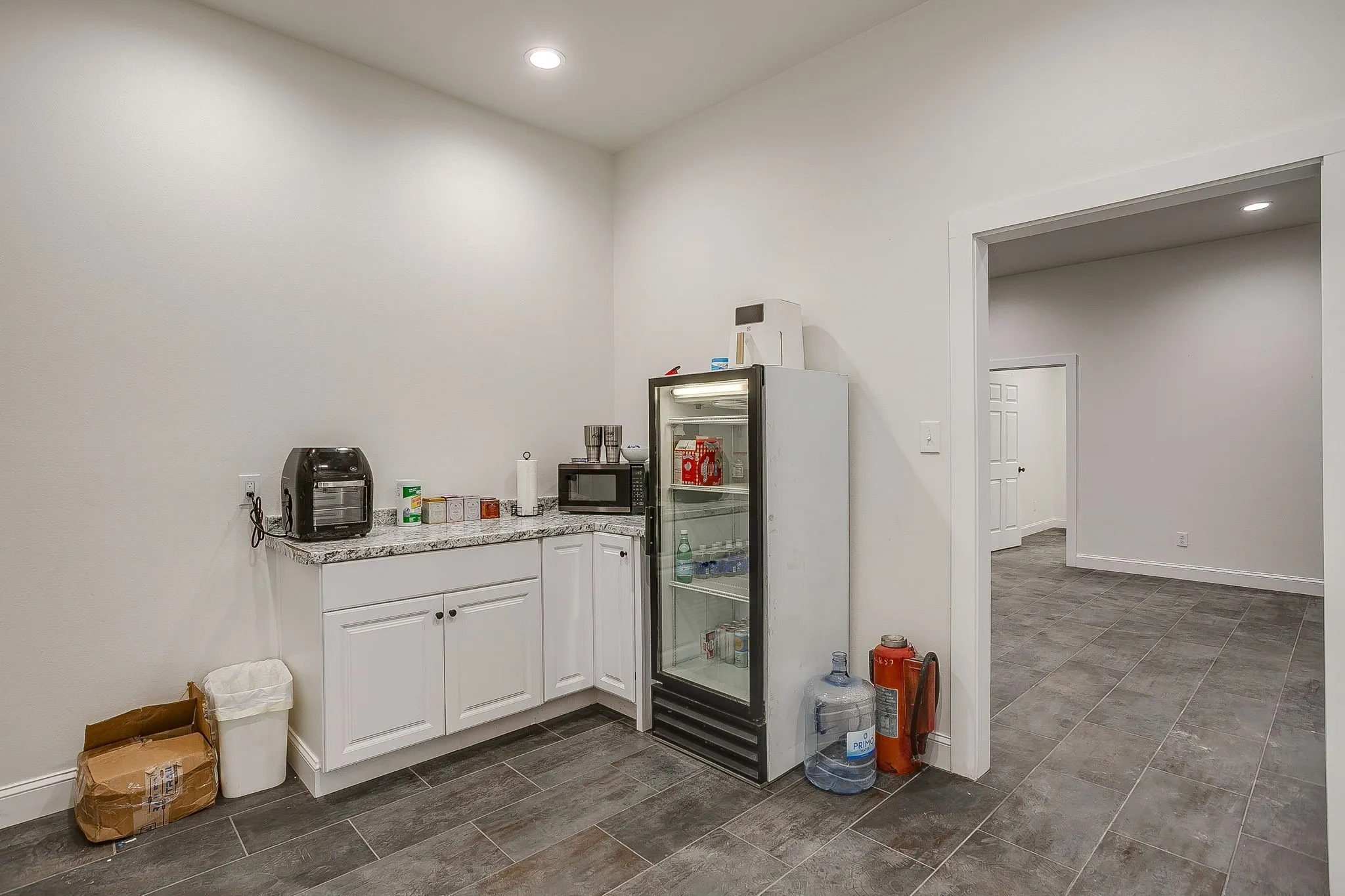 Industrial For Sale in Johnson County , 7209 N Highway 171, Godley, Texas 76044, 0, 0, Garage spaces, 0 Sqft, built in 2021, Preowned, Price $1,285,000, mls#21139391, Real Estate Agent in Godley, Homes For Sale in Johnson county, Homes For Sale in Godley, Realtor in Godley Texas, Real Estate Brokerage Independent Realty Texas, Luminita Cordes Realtor