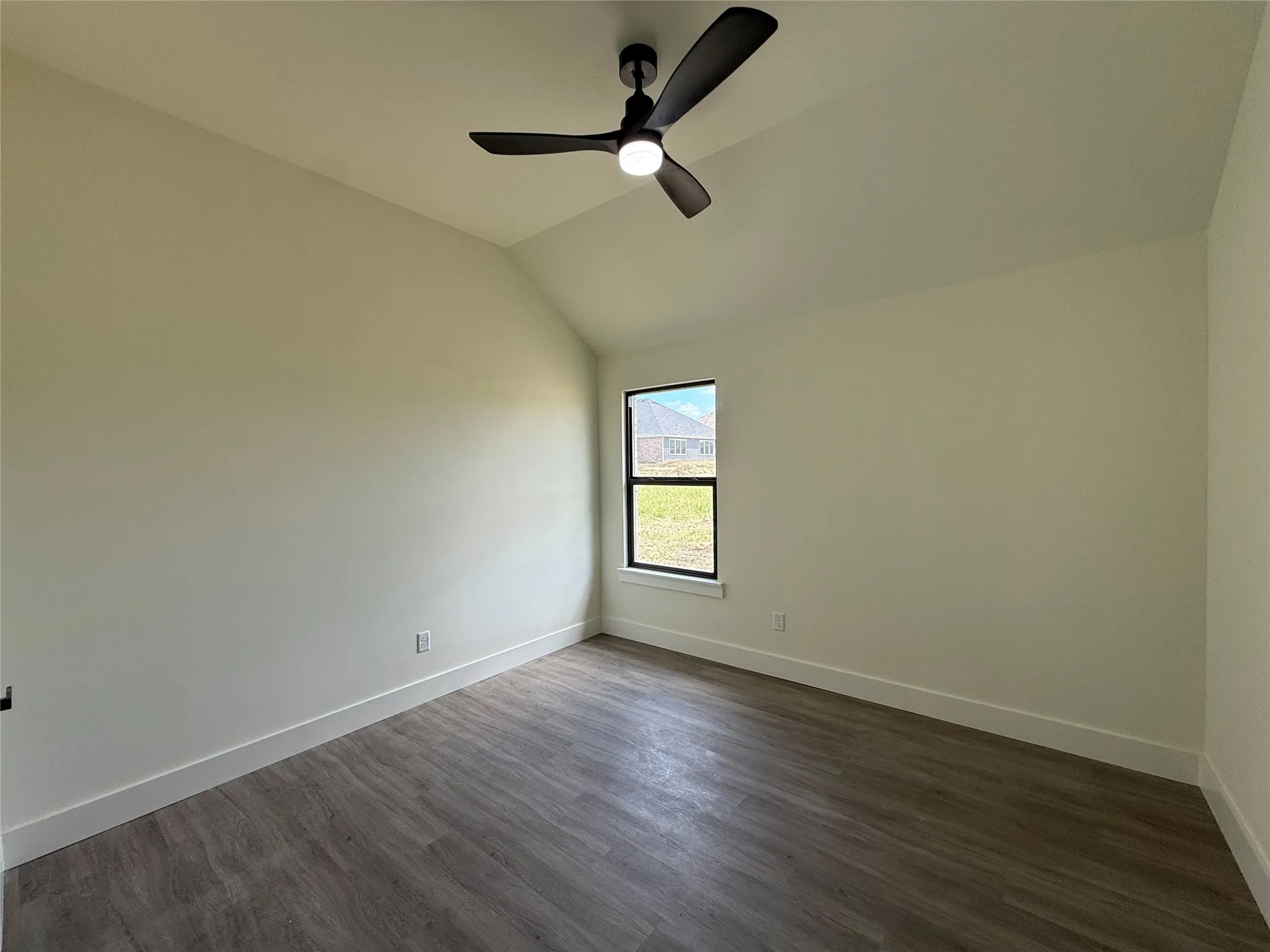 Single Family Residence For Sale in Johnson County , 209 Comfort Drive, Godley, Texas 76044, 3 Bedroom, 2 Bathroom, 2 Garage spaces, 1,763 Sqft, built in 2026, New Construction - Incomplete, mls#21134861, Real Estate Agent in Godley, Homes For Sale in Johnson county, Homes For Sale in Godley, Realtor in Godley Texas, Real Estate Brokerage Independent Realty Texas, Luminita Cordes Realtor