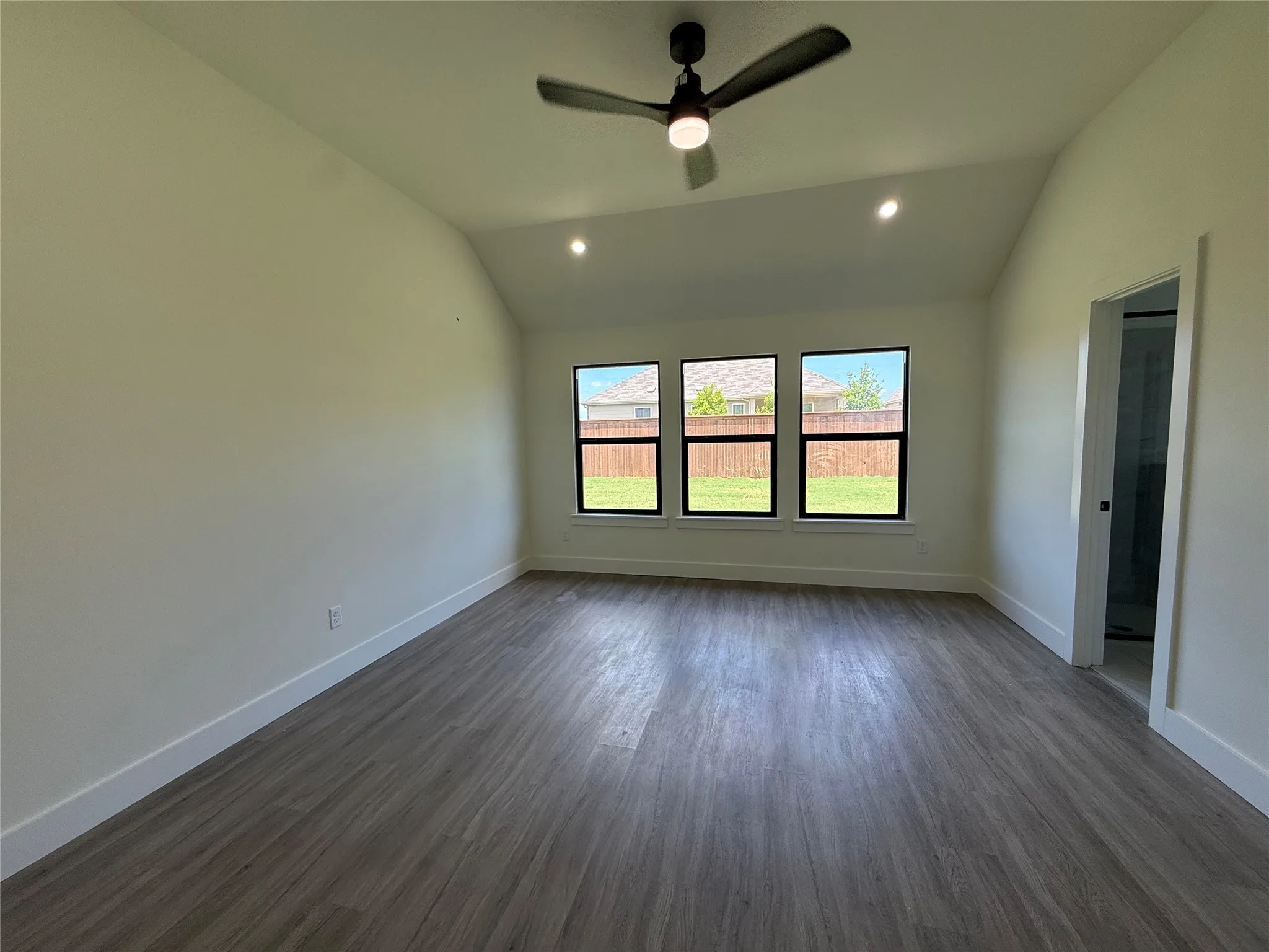Single Family Residence For Sale in Johnson County , 209 Comfort Drive, Godley, Texas 76044, 3 Bedroom, 2 Bathroom, 2 Garage spaces, 1,763 Sqft, built in 2026, New Construction - Incomplete, mls#21134861, Real Estate Agent in Godley, Homes For Sale in Johnson county, Homes For Sale in Godley, Realtor in Godley Texas, Real Estate Brokerage Independent Realty Texas, Luminita Cordes Realtor