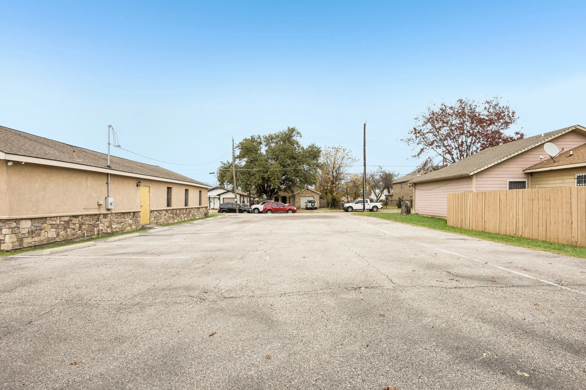 Unimproved Land For Sale in Dallas County , 1734 Nomas Street, Dallas, Texas 75212, 0, 0, Garage spaces, 0 Sqft, built in 0, mls#21138545, Real Estate Agent in Dallas, Homes For Sale in Dallas county, Homes For Sale in Dallas, Realtor in Dallas Texas, Real Estate Brokerage Independent Realty Texas, Luminita Cordes Realtor