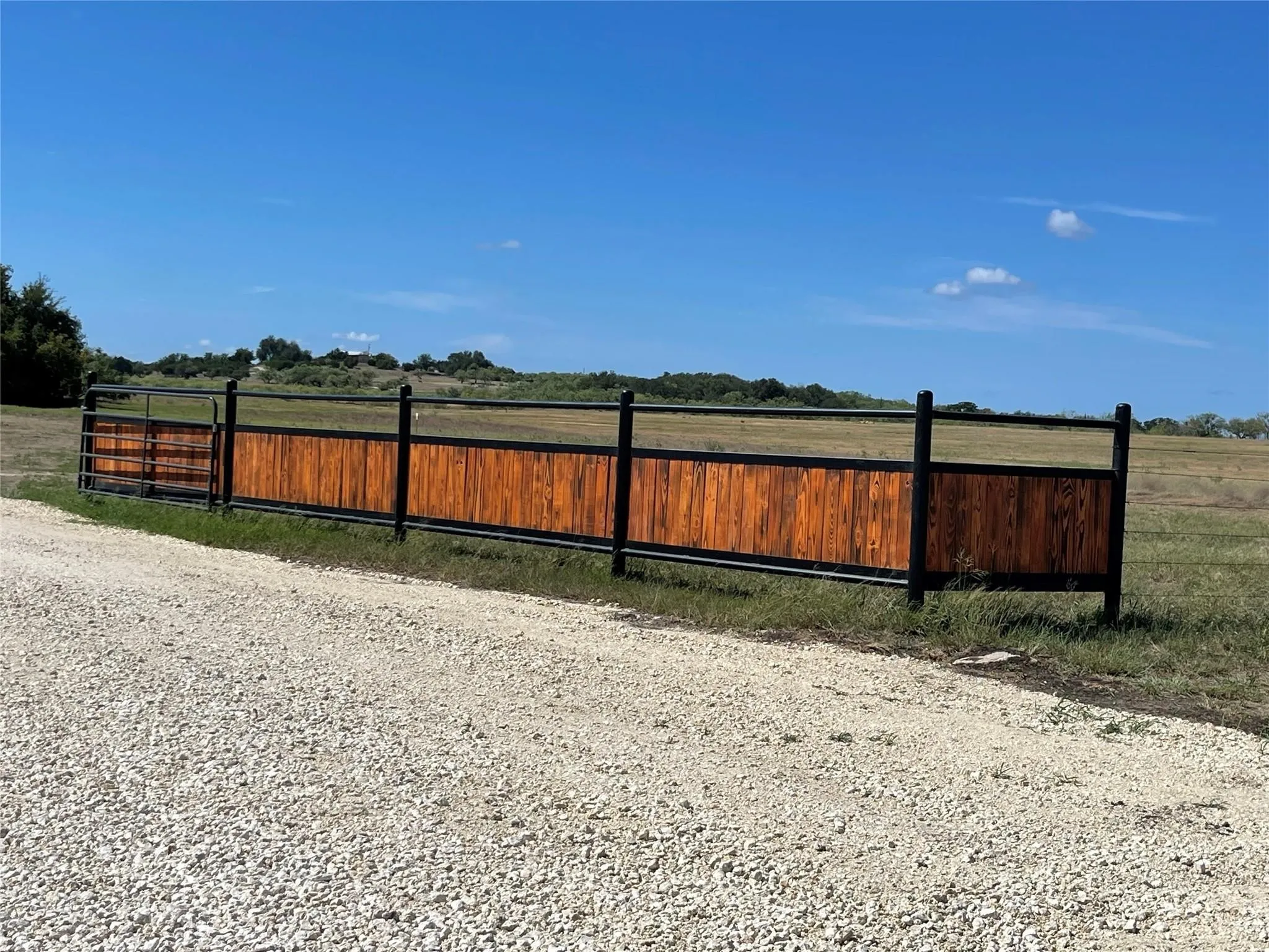 Farm For Sale in Erath County , 4565 County Road 140, Stephenville, Texas 76401, 4 Bedrooms, 2 Bathrooms, Garage spaces, 2,400 Sqft, built in 2022, Preowned, Price $1,450,000, mls#21139652, Real Estate Agent in Stephenville, Homes For Sale in Erath county, Homes For Sale in Stephenville, Realtor in Stephenville Texas, Real Estate Brokerage Independent Realty Texas, Luminita Cordes Realtor