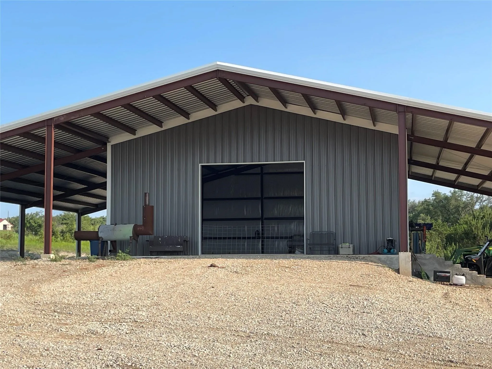 Farm For Sale in Erath County , 4565 County Road 140, Stephenville, Texas 76401, 4 Bedrooms, 2 Bathrooms, Garage spaces, 2,400 Sqft, built in 2022, Preowned, Price $1,450,000, mls#21139652, Real Estate Agent in Stephenville, Homes For Sale in Erath county, Homes For Sale in Stephenville, Realtor in Stephenville Texas, Real Estate Brokerage Independent Realty Texas, Luminita Cordes Realtor