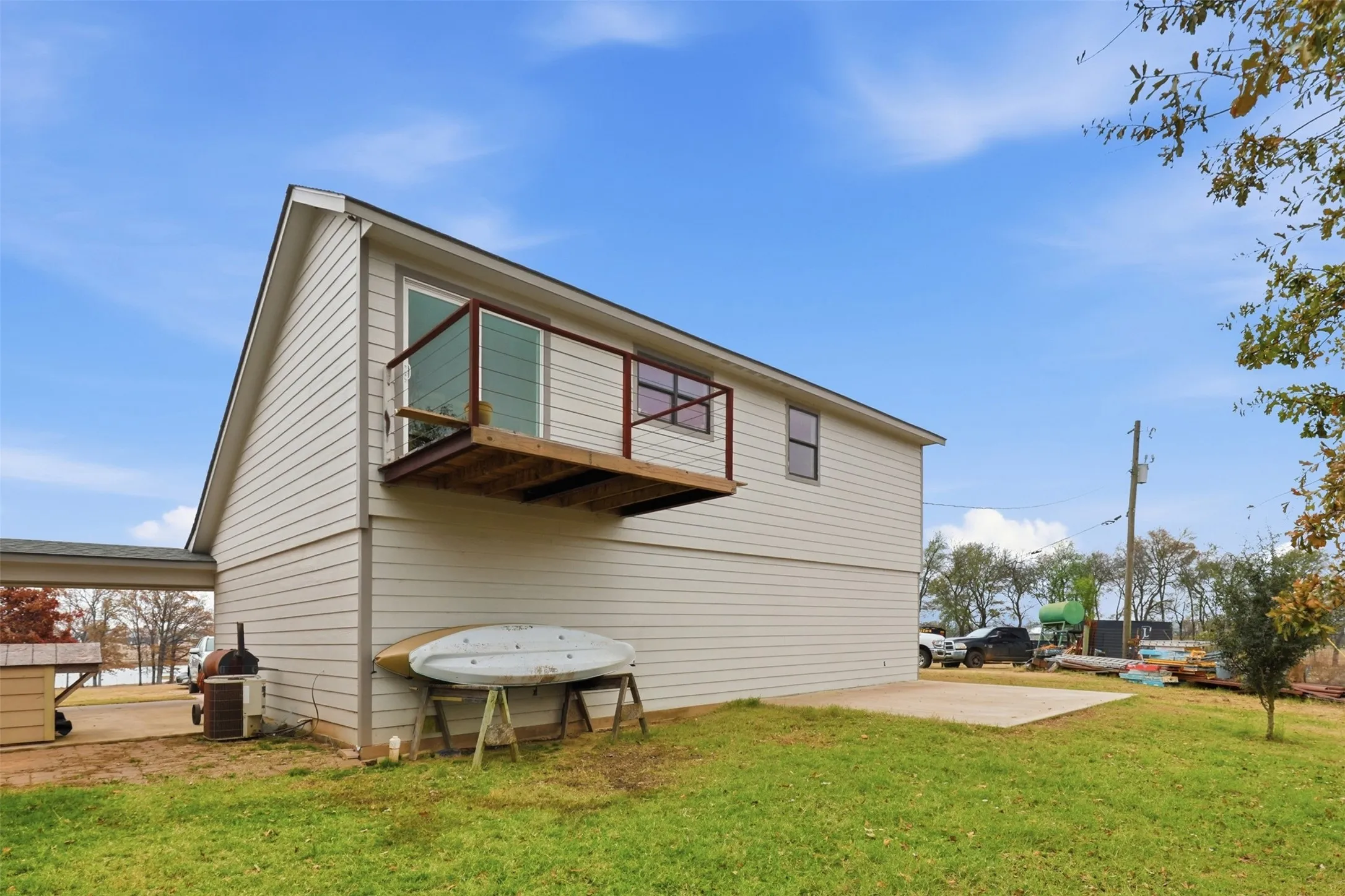 Farm For Sale in Hopkins County , 8919 County Rd. 2310, Sulphur Springs, Texas 75482, 5 Bedrooms, 3 Bathrooms, 2 Garage spaces, 3,100 Sqft, built in 2004, Preowned, Price $634,200, mls#21137606, Real Estate Agent in Sulphur Springs, Homes For Sale in Hopkins county, Homes For Sale in Sulphur Springs, Realtor in Sulphur Springs Texas, Real Estate Brokerage Independent Realty Texas, Luminita Cordes Realtor