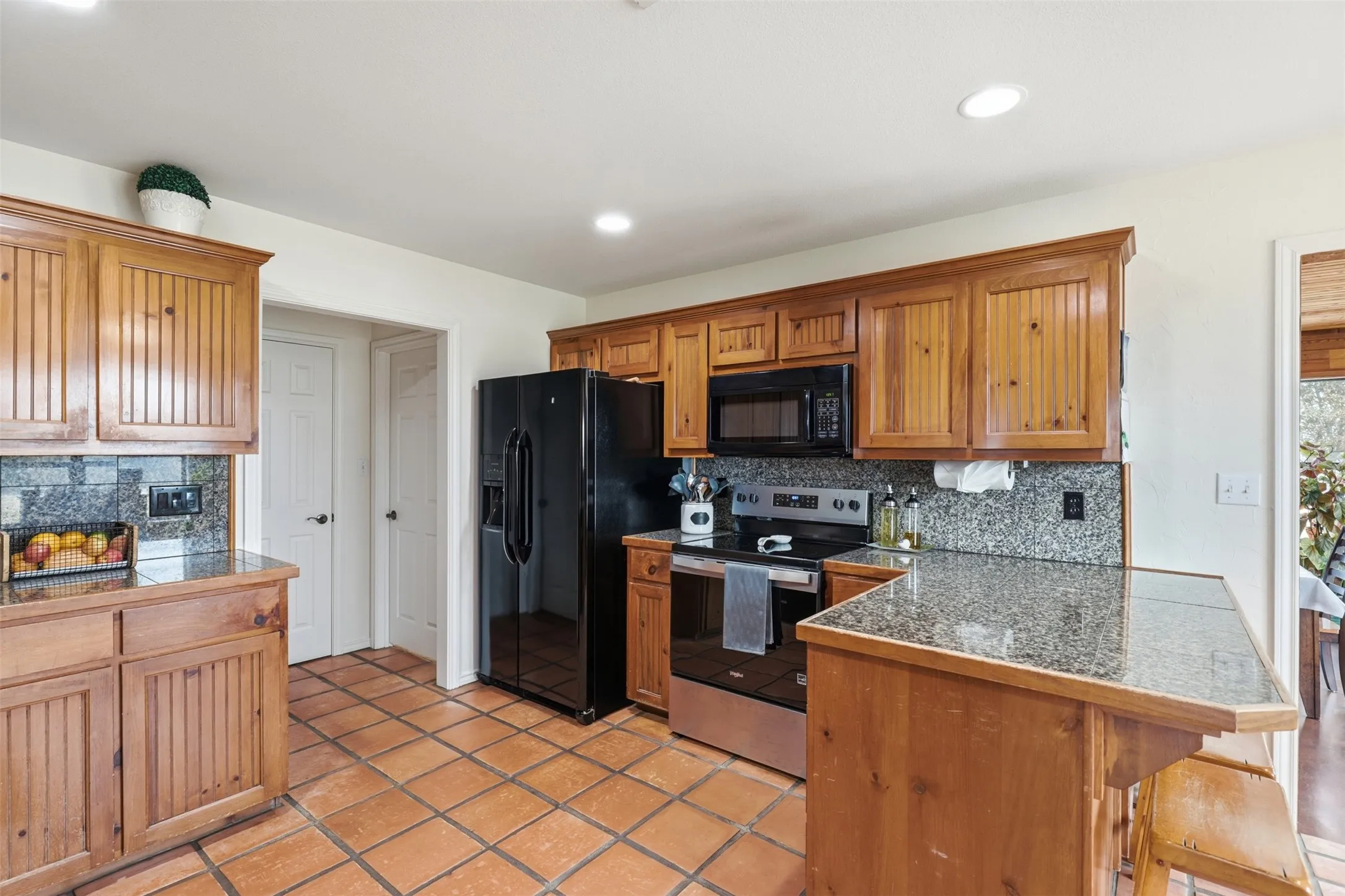 Farm For Sale in Hopkins County , 8919 County Rd. 2310, Sulphur Springs, Texas 75482, 5 Bedrooms, 3 Bathrooms, 2 Garage spaces, 3,100 Sqft, built in 2004, Preowned, Price $634,200, mls#21137606, Real Estate Agent in Sulphur Springs, Homes For Sale in Hopkins county, Homes For Sale in Sulphur Springs, Realtor in Sulphur Springs Texas, Real Estate Brokerage Independent Realty Texas, Luminita Cordes Realtor