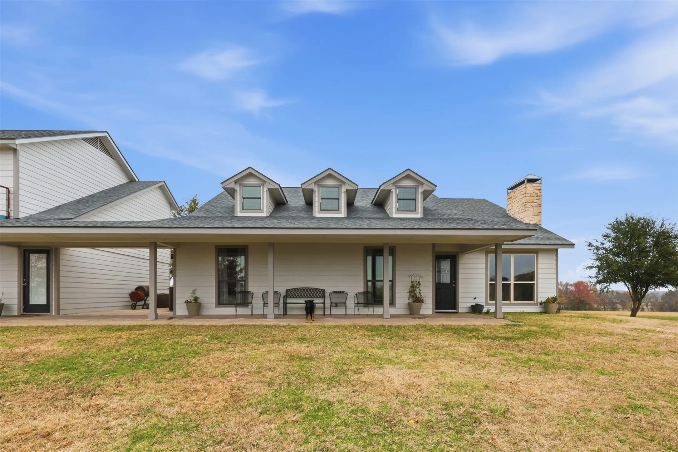 Farm For Sale in Hopkins County , 8919 County Rd. 2310, Sulphur Springs, Texas 75482, 5 Bedrooms, 3 Bathrooms, 2 Garage spaces, 3,100 Sqft, built in 2004, Preowned, Price $634,200, mls#21137606, Real Estate Agent in Sulphur Springs, Homes For Sale in Hopkins county, Homes For Sale in Sulphur Springs, Realtor in Sulphur Springs Texas, Real Estate Brokerage Independent Realty Texas, Luminita Cordes Realtor