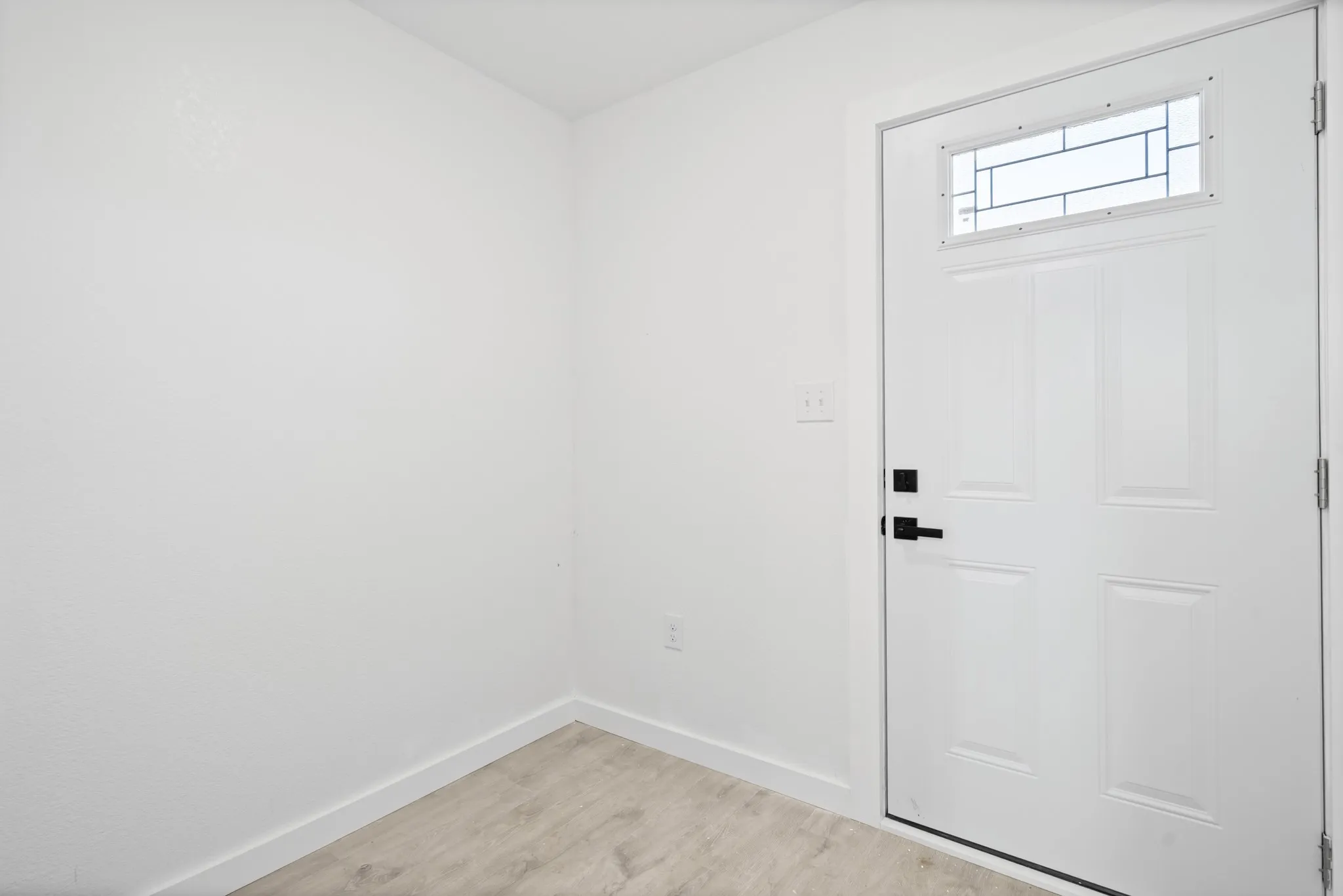 Single Family Residence For Sale in Hill County , 203 E South Street, Itasca, Texas 76055, 3 Bedrooms, 2 Bathrooms, 1 Garage spaces, 1,375 Sqft, built in 2025, New Construction - Complete, Price $237,000, mls#21139334, Real Estate Agent in Itasca, Homes For Sale in Hill county, Homes For Sale in Itasca, Realtor in Itasca Texas, Real Estate Brokerage Independent Realty Texas, Luminita Cordes Realtor