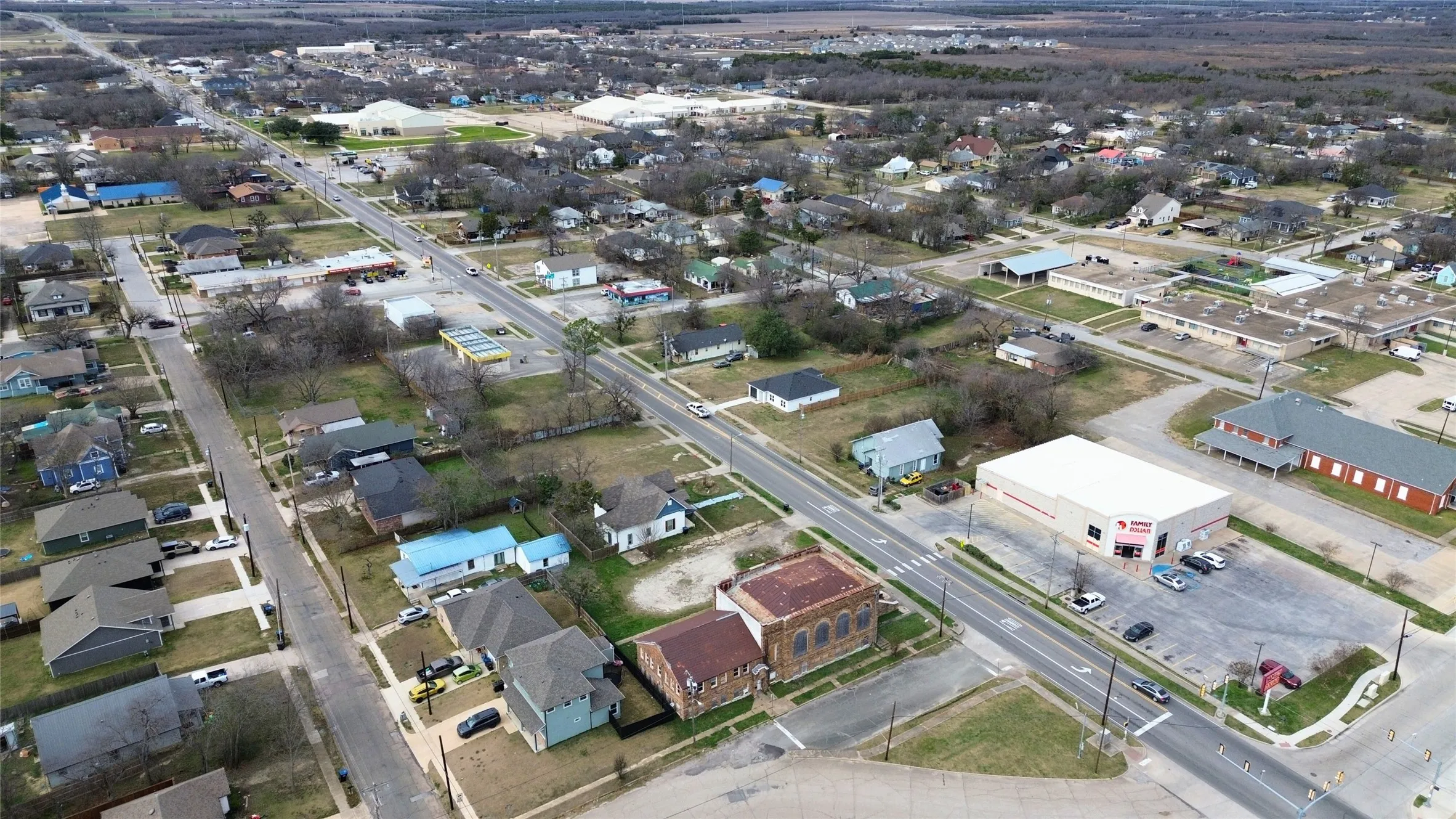 Retail For Sale in Hunt County , 3907 Lee Street, Greenville, Texas 75401, 0, 0, Garage spaces, 0 Sqft, built in 1965, Preowned, Price $475,000, mls#21141036, Real Estate Agent in Greenville, Homes For Sale in Hunt county, Homes For Sale in Greenville, Realtor in Greenville Texas, Real Estate Brokerage Independent Realty Texas, Luminita Cordes Realtor