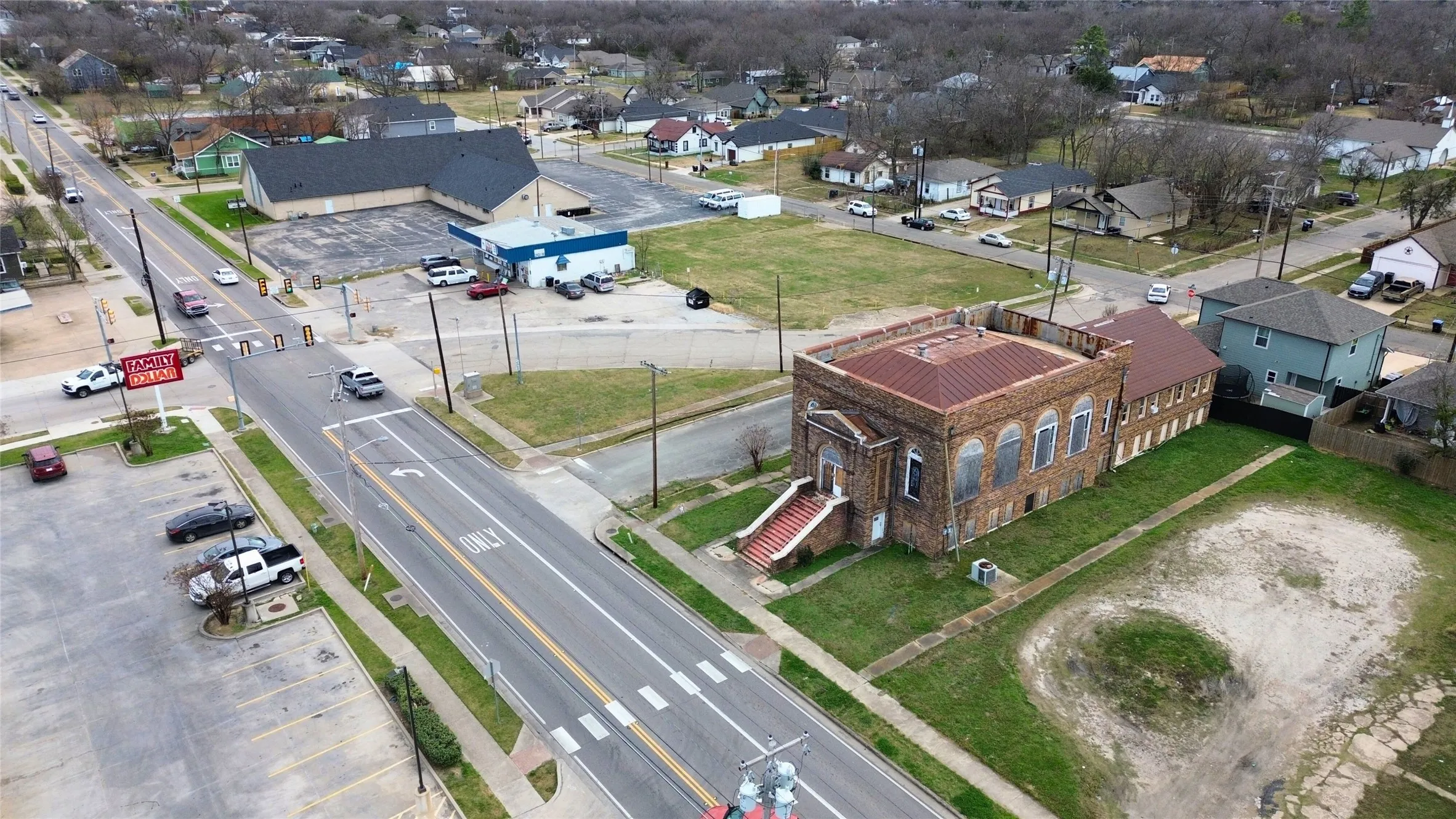 Retail For Sale in Hunt County , 3907 Lee Street, Greenville, Texas 75401, 0, 0, Garage spaces, 0 Sqft, built in 1965, Preowned, Price $475,000, mls#21141036, Real Estate Agent in Greenville, Homes For Sale in Hunt county, Homes For Sale in Greenville, Realtor in Greenville Texas, Real Estate Brokerage Independent Realty Texas, Luminita Cordes Realtor