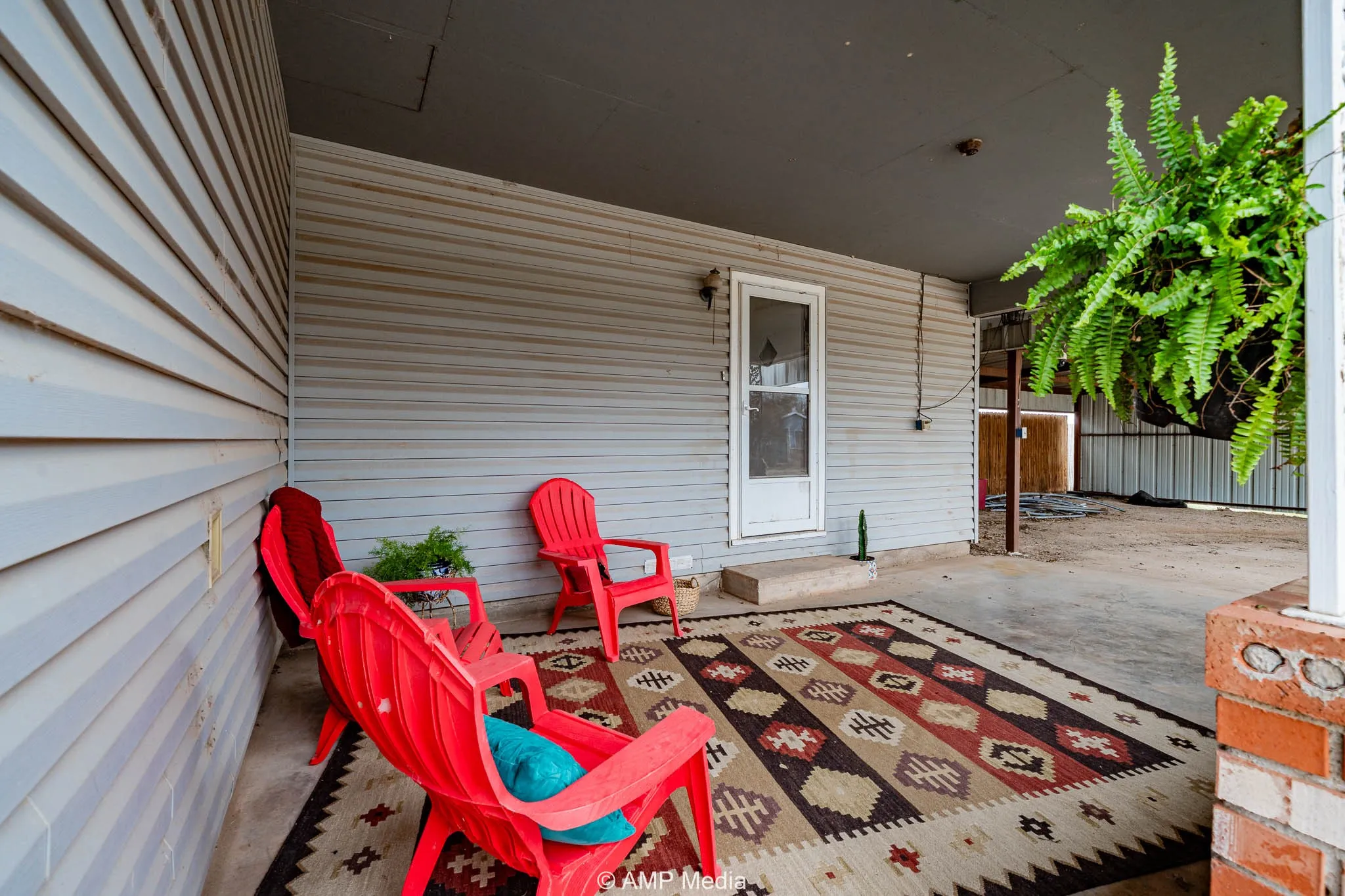 Single Family Residence For Sale in Knox County , 510 W Irving Street, Munday, Texas 76371, 2 Bedroom, 1 Bathroom, Garage spaces, 1,284 Sqft, built in 1951, Preowned, mls#21140913, Real Estate Agent in Munday, Homes For Sale in Knox county, Homes For Sale in Munday, Realtor in Munday Texas, Real Estate Brokerage Independent Realty Texas, Luminita Cordes Realtor