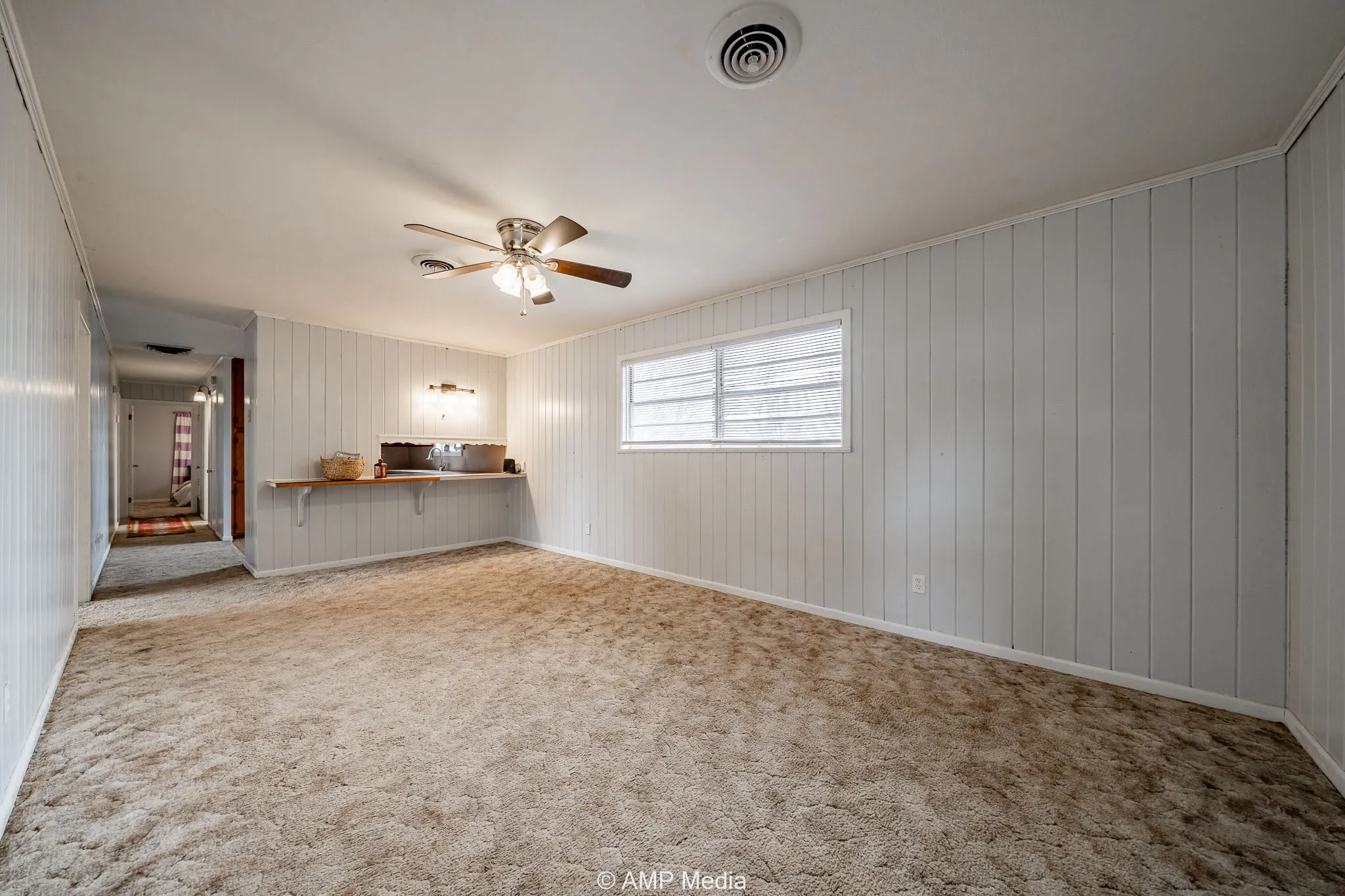 Single Family Residence For Sale in Knox County , 510 W Irving Street, Munday, Texas 76371, 2 Bedroom, 1 Bathroom, Garage spaces, 1,284 Sqft, built in 1951, Preowned, mls#21140913, Real Estate Agent in Munday, Homes For Sale in Knox county, Homes For Sale in Munday, Realtor in Munday Texas, Real Estate Brokerage Independent Realty Texas, Luminita Cordes Realtor