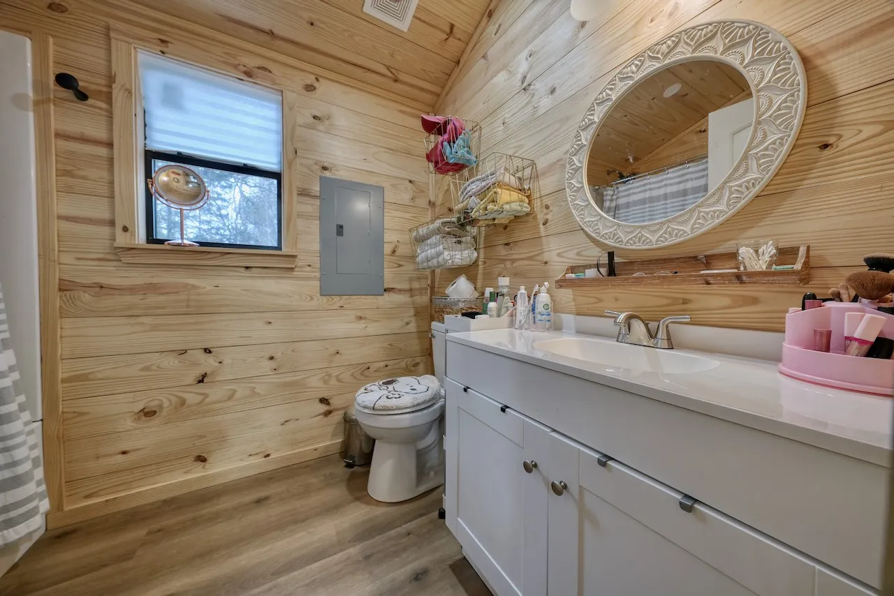 Single Family Residence For Sale in Smith County , 24773 CR 460, Grand Saline, Texas 75140, 1 Bedroom, 1 Bathroom, Garage spaces, 704 Sqft, built in 2024, Price $169,900, mls#21140948, Real Estate Agent in Grand Saline, Homes For Sale in Smith county, Homes For Sale in Grand Saline, Realtor in Grand Saline Texas, Real Estate Brokerage Independent Realty Texas, Luminita Cordes Realtor
