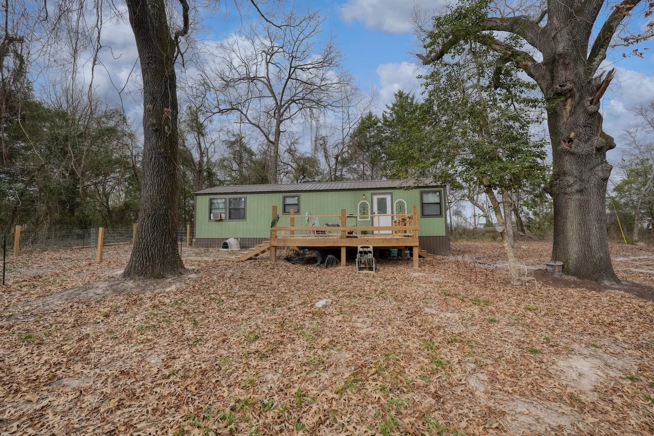 Single Family Residence For Sale in Smith County , 24773 CR 460, Grand Saline, Texas 75140, 1 Bedroom, 1 Bathroom, Garage spaces, 704 Sqft, built in 2024, Price $169,900, mls#21140948, Real Estate Agent in Grand Saline, Homes For Sale in Smith county, Homes For Sale in Grand Saline, Realtor in Grand Saline Texas, Real Estate Brokerage Independent Realty Texas, Luminita Cordes Realtor