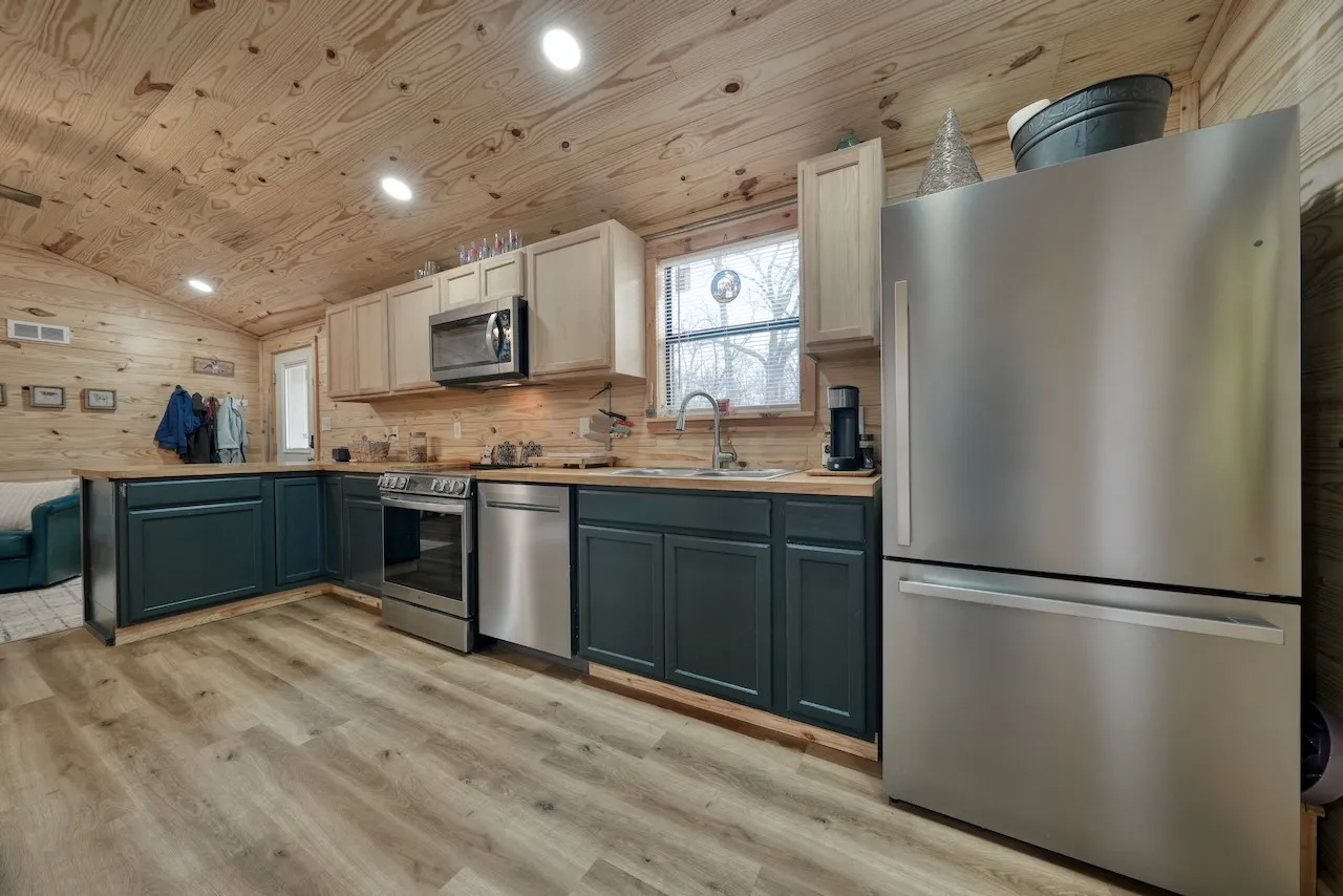 Single Family Residence For Sale in Smith County , 24773 CR 460, Grand Saline, Texas 75140, 1 Bedroom, 1 Bathroom, Garage spaces, 704 Sqft, built in 2024, Price $169,900, mls#21140948, Real Estate Agent in Grand Saline, Homes For Sale in Smith county, Homes For Sale in Grand Saline, Realtor in Grand Saline Texas, Real Estate Brokerage Independent Realty Texas, Luminita Cordes Realtor