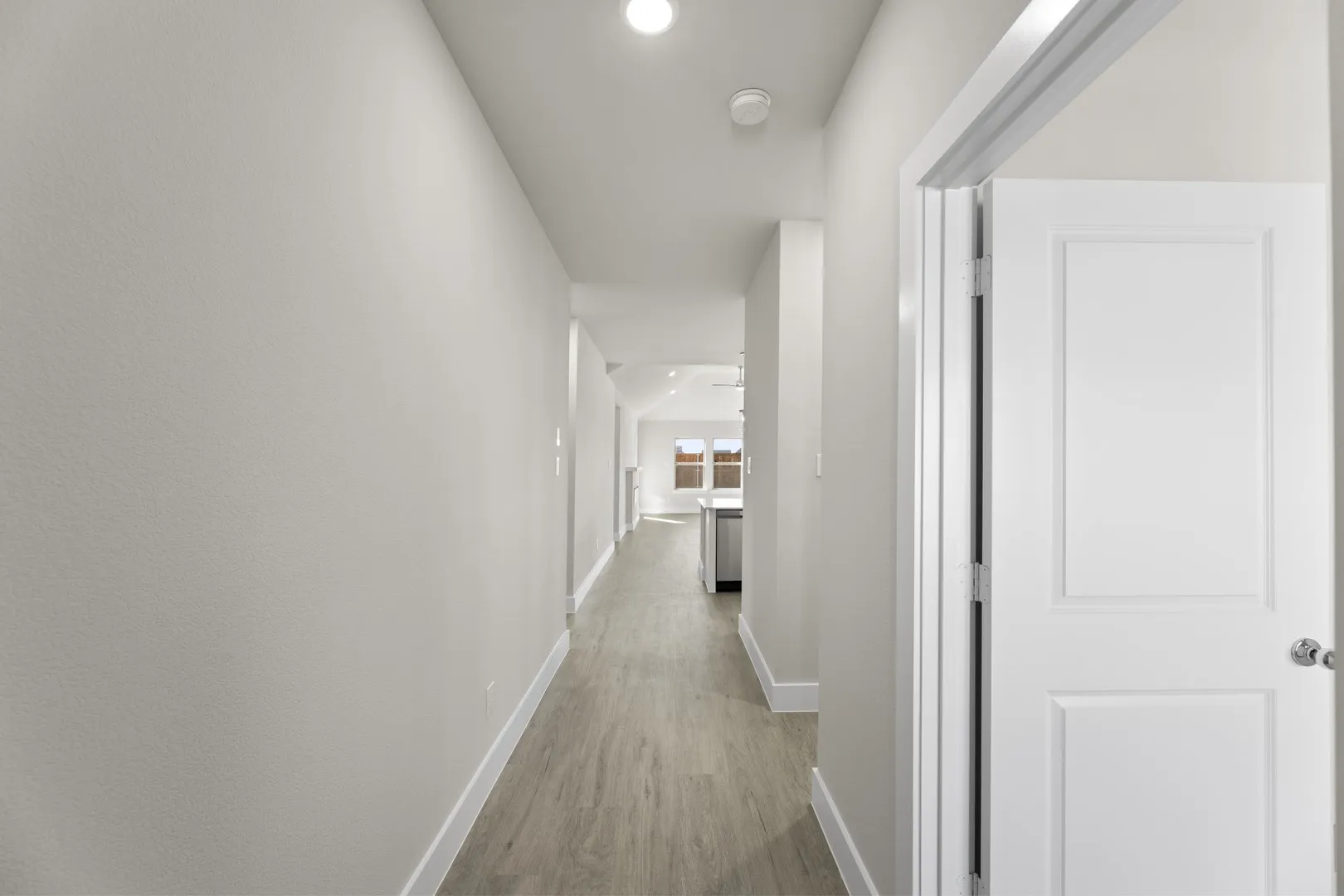 2359 Bell - Entry (2)