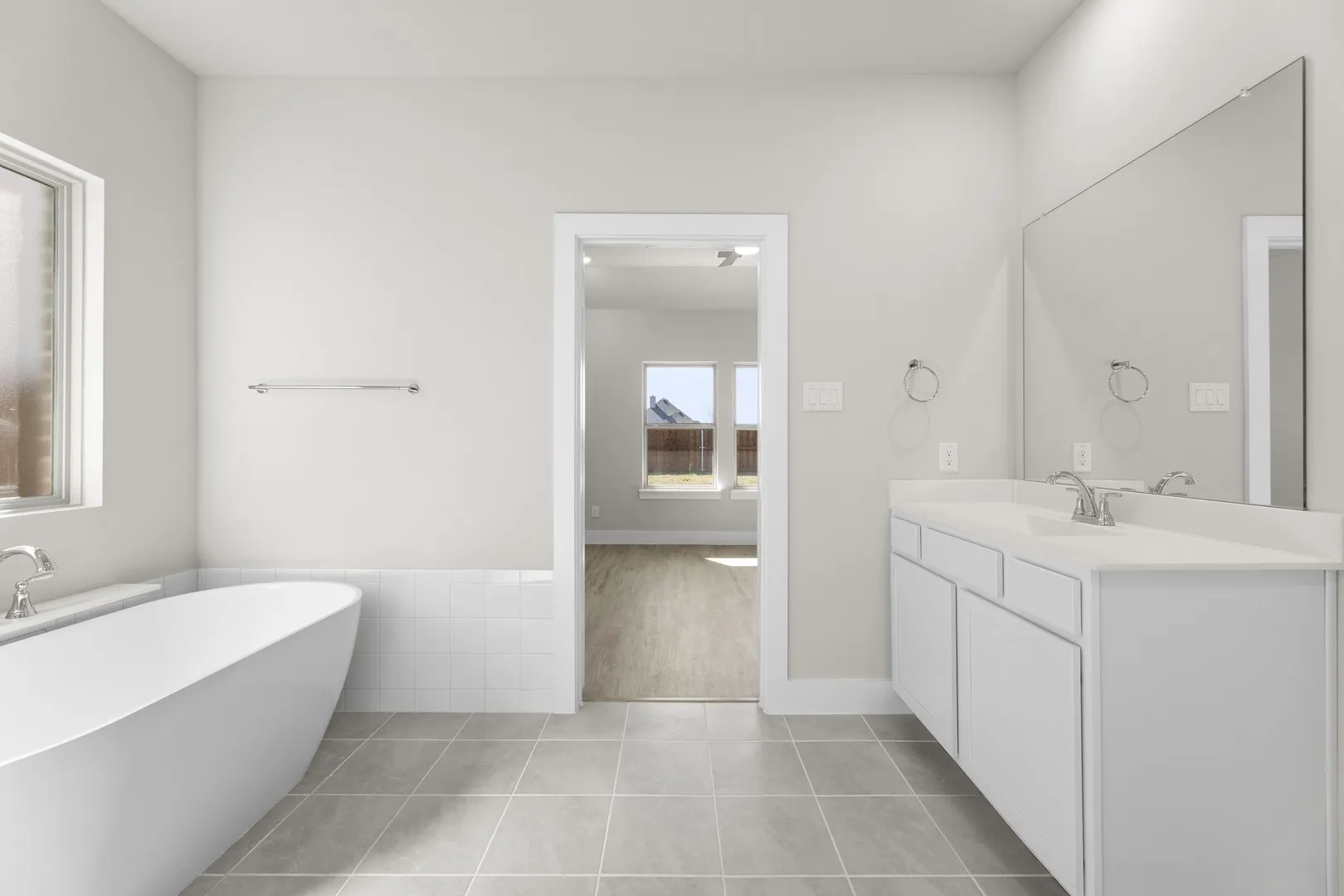 2359 Bell - Bath (4)