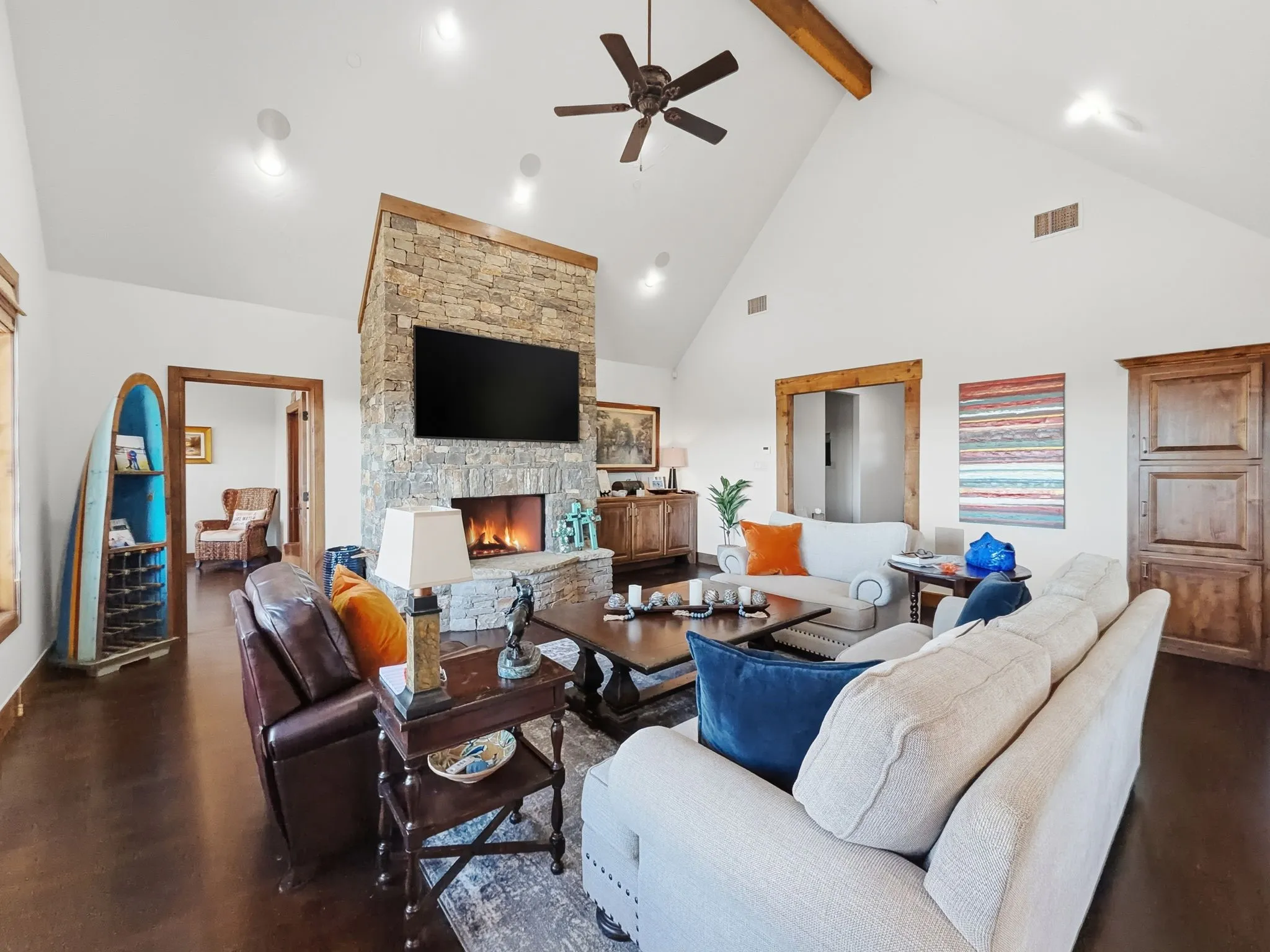 Condominium For Sale in Palo Pinto County , 2033 Harbor Way 302, Graford, Texas 76449, 3 Bedroom, 3 Bathroom, 1 Garage spaces, 1,941 Sqft, built in 2008, Preowned, Price $539,000, mls#21141016, Real Estate Agent in Graford, Homes For Sale in Palo Pinto county, Homes For Sale in Graford, Realtor in Graford Texas, Real Estate Brokerage Independent Realty Texas, Luminita Cordes Realtor