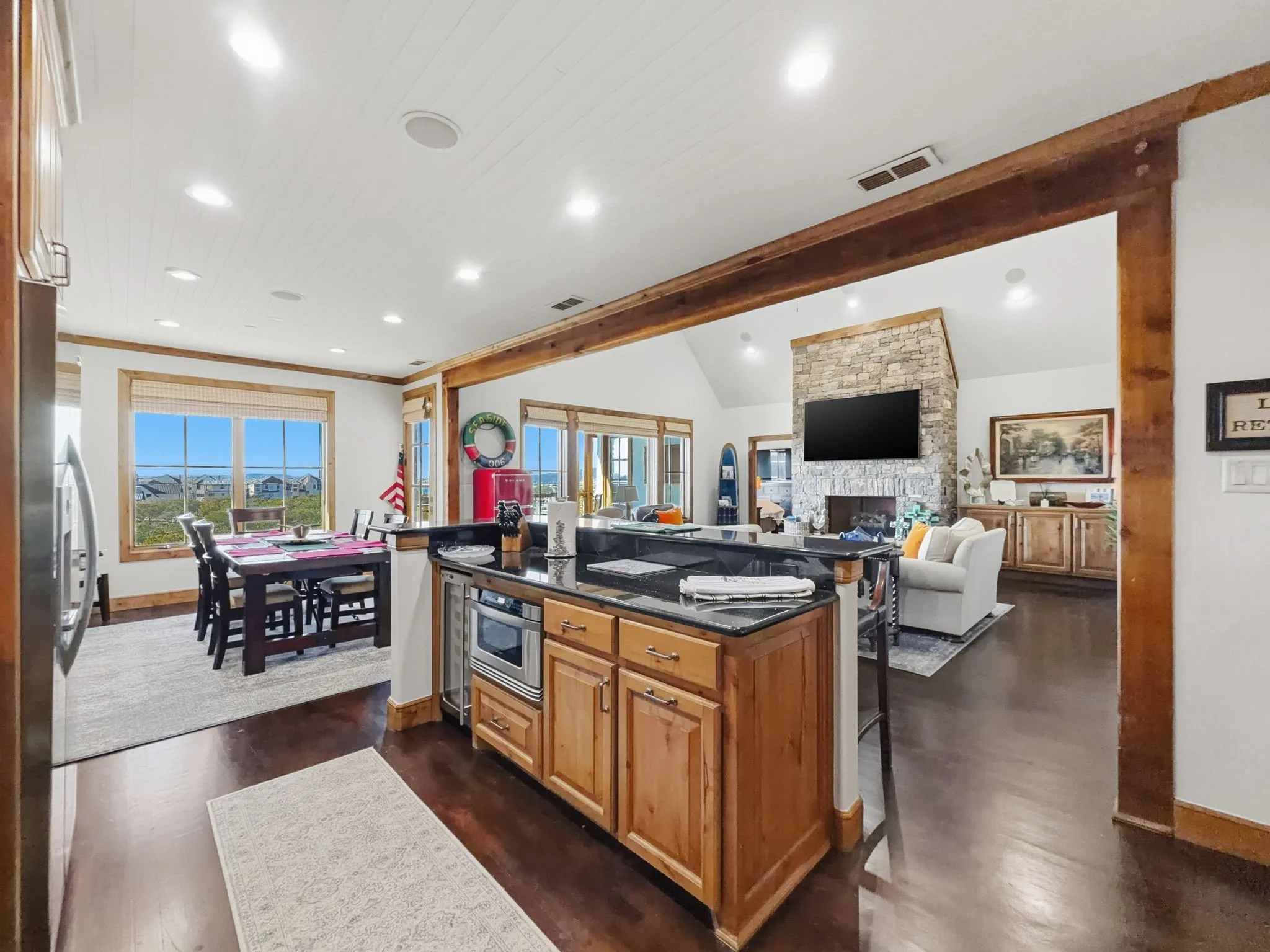 Condominium For Sale in Palo Pinto County , 2033 Harbor Way 302, Graford, Texas 76449, 3 Bedroom, 3 Bathroom, 1 Garage spaces, 1,941 Sqft, built in 2008, Preowned, Price $539,000, mls#21141016, Real Estate Agent in Graford, Homes For Sale in Palo Pinto county, Homes For Sale in Graford, Realtor in Graford Texas, Real Estate Brokerage Independent Realty Texas, Luminita Cordes Realtor
