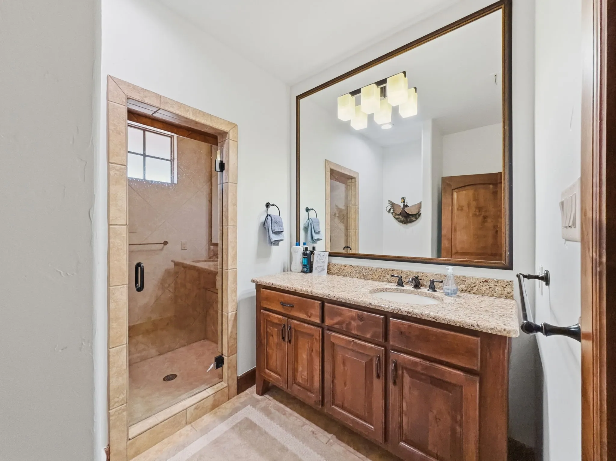 Condominium For Sale in Palo Pinto County , 2033 Harbor Way 302, Graford, Texas 76449, 3 Bedroom, 3 Bathroom, 1 Garage spaces, 1,941 Sqft, built in 2008, Preowned, Price $539,000, mls#21141016, Real Estate Agent in Graford, Homes For Sale in Palo Pinto county, Homes For Sale in Graford, Realtor in Graford Texas, Real Estate Brokerage Independent Realty Texas, Luminita Cordes Realtor