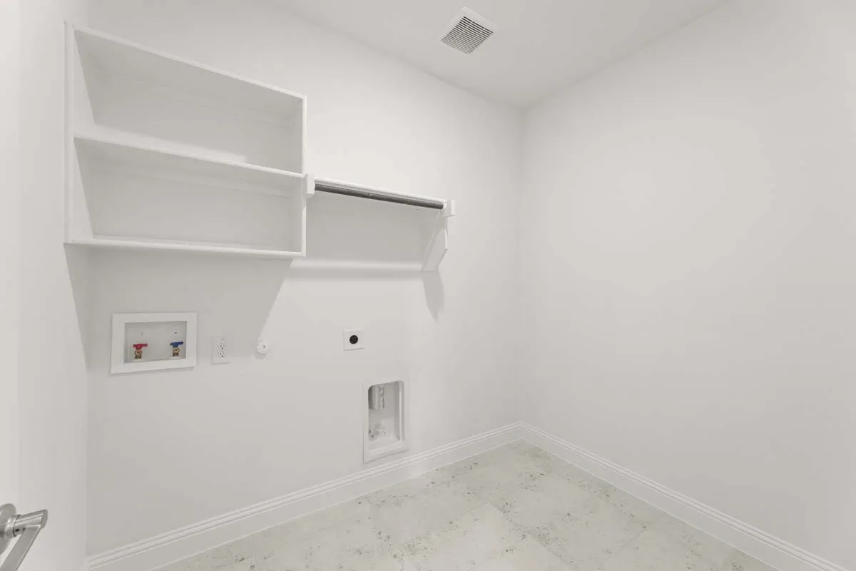 21-3506-honeysuckle-hollow-melissa-tx-laundry-room