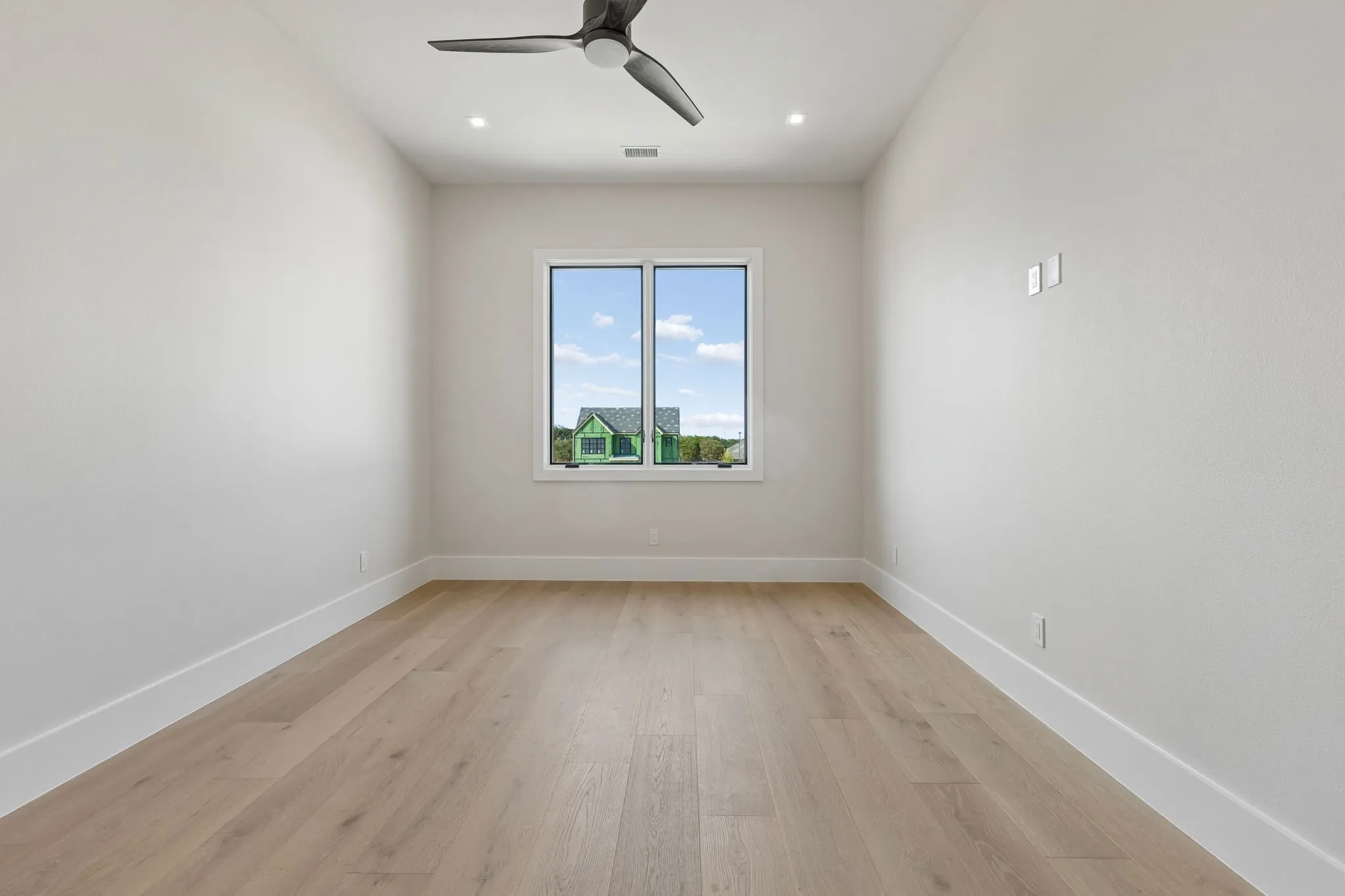 Single Family Residence For Sale in Tarrant County , 200 Murano Place, Southlake, Texas 76092, 4 Bedroom, 6 Bathroom, 4 Garage spaces, 4,869 Sqft, built in 2026, mls#21136267, Real Estate Agent in Southlake, Homes For Sale in Tarrant county, Homes For Sale in Southlake, Realtor in Southlake Texas, Real Estate Brokerage Independent Realty Texas, Luminita Cordes Realtor