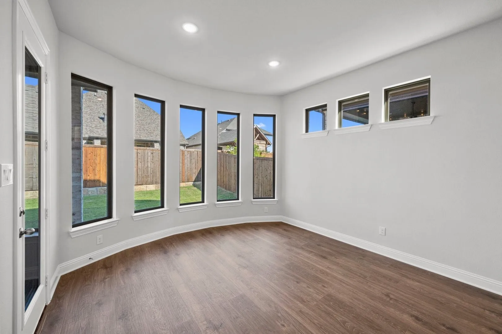 DAL_Sandbrock Ranch_Claude_1408 Buttercup Ave (16)