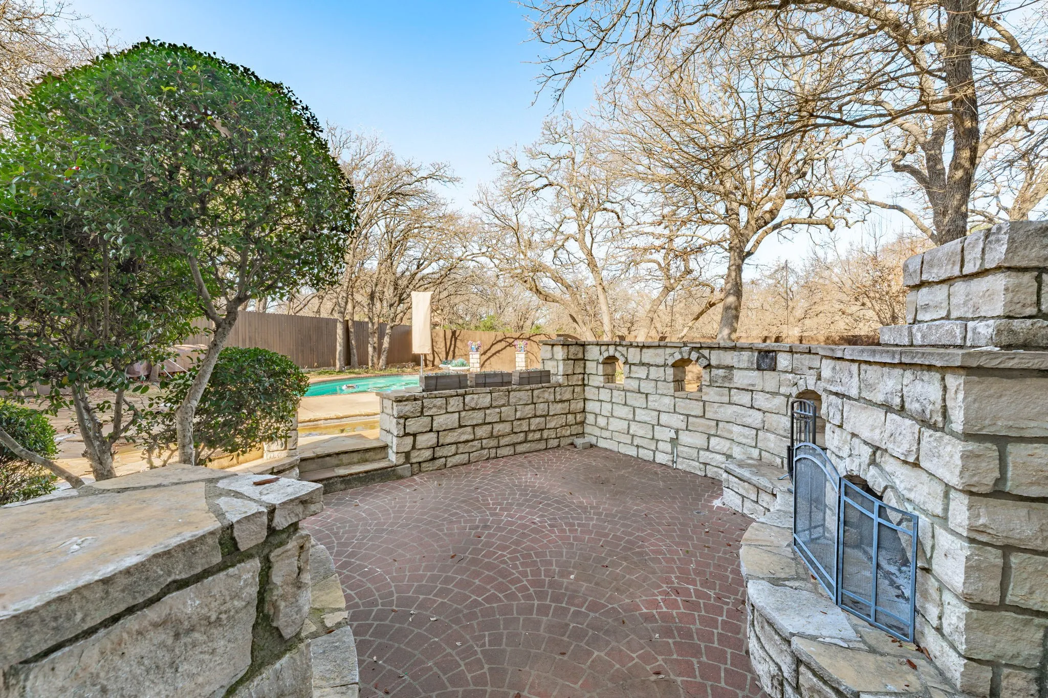 Single Family Residence For Sale in Erath County , 107 Sandra Palmer Street, Stephenville, Texas 76401, 4 Bedroom, 3 Bathroom, Garage spaces, 3,078 Sqft, built in 1993, Preowned, mls#21141420, Real Estate Agent in Stephenville, Homes For Sale in Erath county, Homes For Sale in Stephenville, Realtor in Stephenville Texas, Real Estate Brokerage Independent Realty Texas, Luminita Cordes Realtor