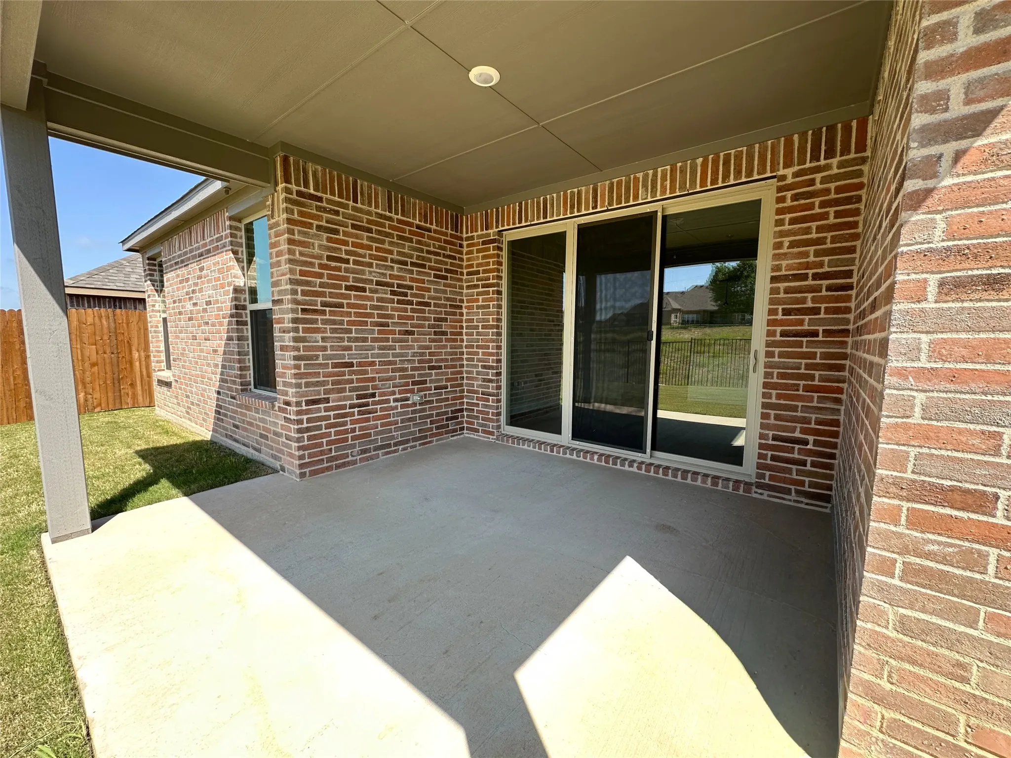 Single Family Residence For Sale in Johnson County , 2003 Belle Lagos Lane, Cleburne, Texas 76033, 3 Bedroom, 3 Bathroom, 3 Garage spaces, 2,155 Sqft, built in 2026, mls#21141482, Real Estate Agent in Cleburne, Homes For Sale in Johnson county, Homes For Sale in Cleburne, Realtor in Cleburne Texas, Real Estate Brokerage Independent Realty Texas, Luminita Cordes Realtor