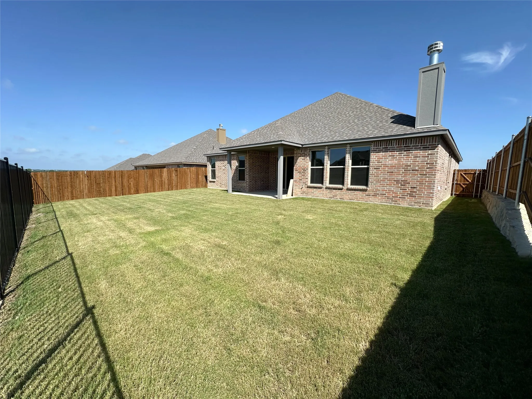 Single Family Residence For Sale in Johnson County , 2003 Belle Lagos Lane, Cleburne, Texas 76033, 3 Bedroom, 3 Bathroom, 3 Garage spaces, 2,155 Sqft, built in 2026, mls#21141482, Real Estate Agent in Cleburne, Homes For Sale in Johnson county, Homes For Sale in Cleburne, Realtor in Cleburne Texas, Real Estate Brokerage Independent Realty Texas, Luminita Cordes Realtor