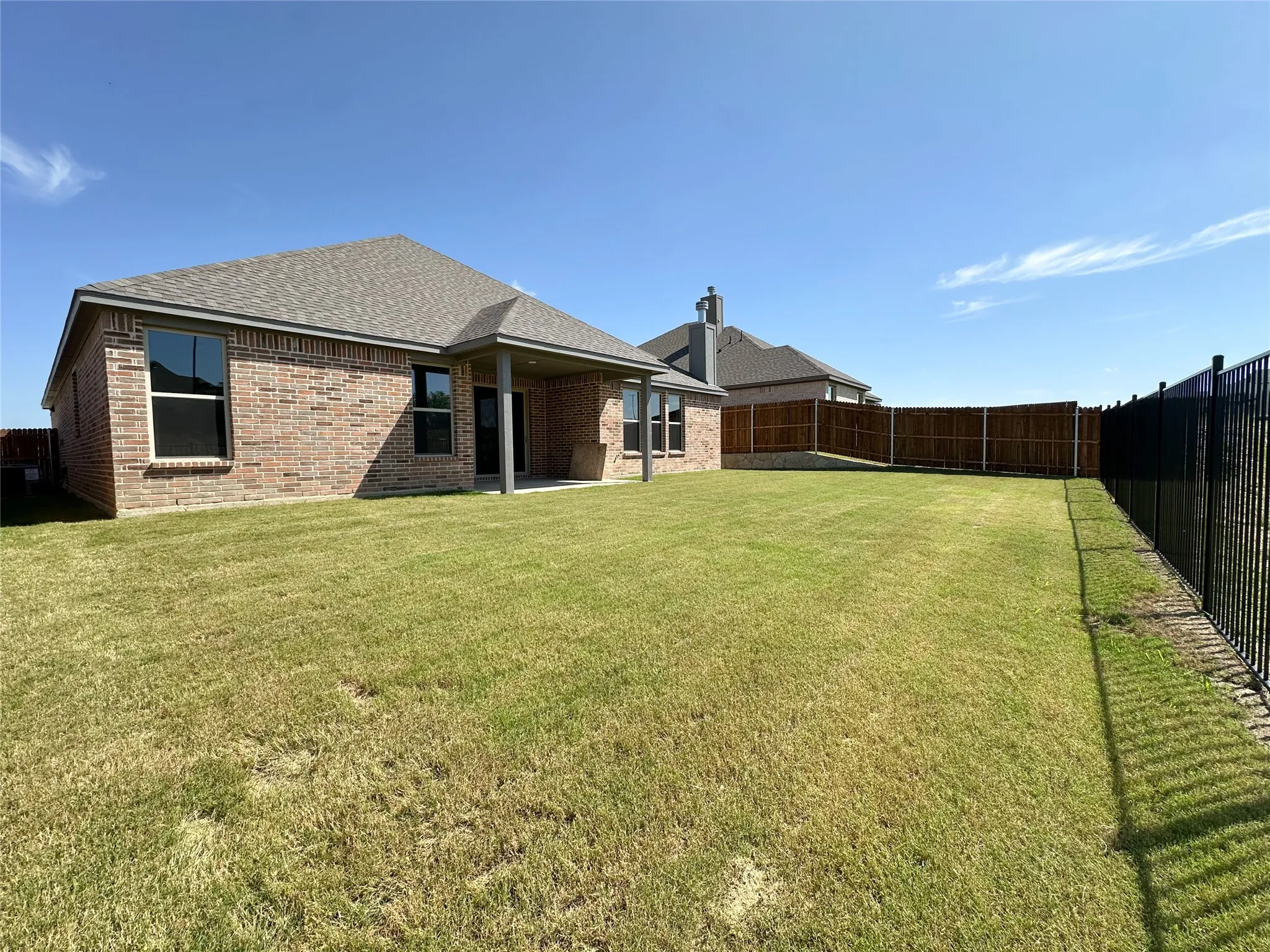 Single Family Residence For Sale in Johnson County , 2003 Belle Lagos Lane, Cleburne, Texas 76033, 3 Bedroom, 3 Bathroom, 3 Garage spaces, 2,155 Sqft, built in 2026, mls#21141482, Real Estate Agent in Cleburne, Homes For Sale in Johnson county, Homes For Sale in Cleburne, Realtor in Cleburne Texas, Real Estate Brokerage Independent Realty Texas, Luminita Cordes Realtor
