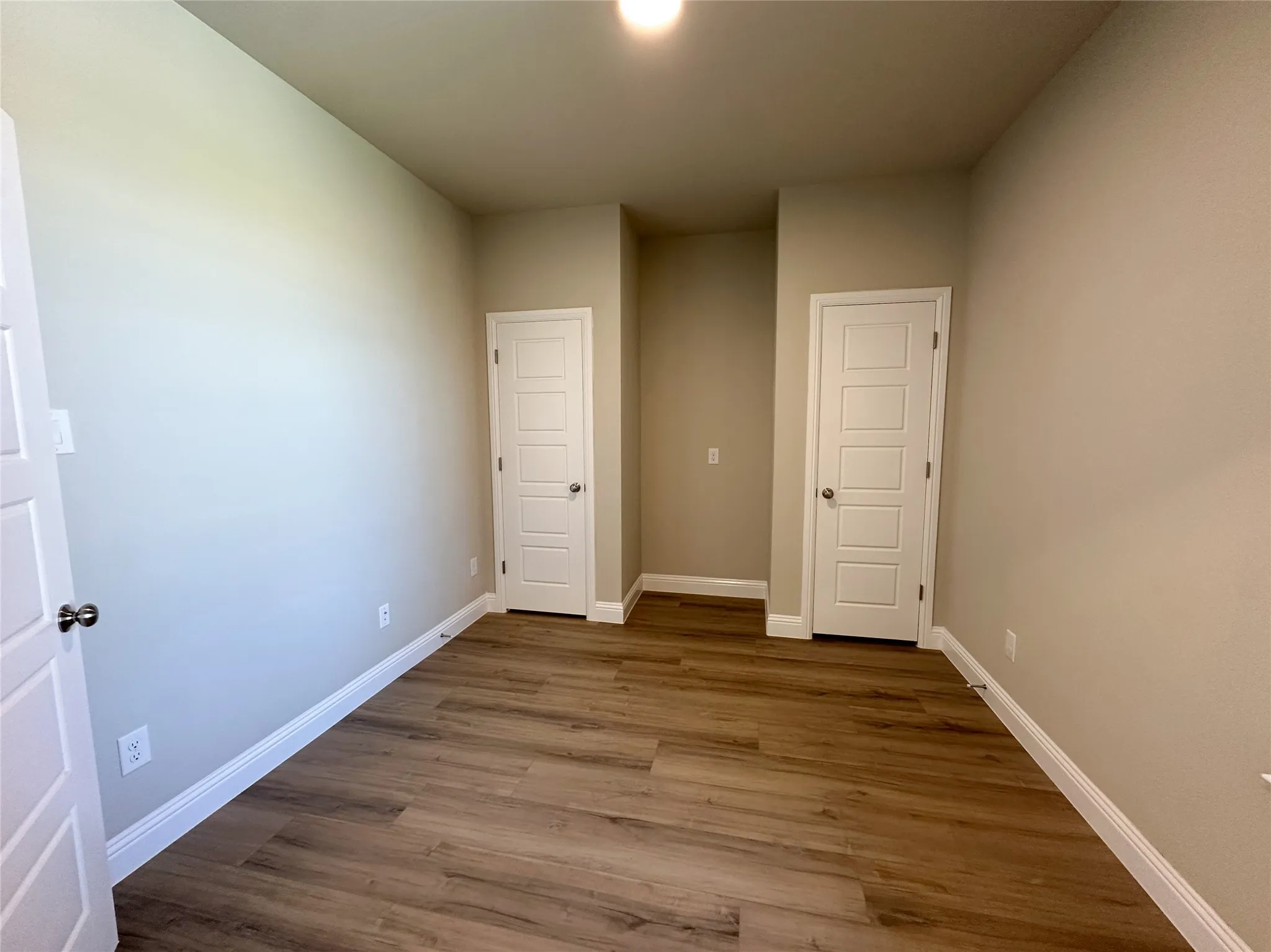 Single Family Residence For Sale in Johnson County , 2003 Belle Lagos Lane, Cleburne, Texas 76033, 3 Bedroom, 3 Bathroom, 3 Garage spaces, 2,155 Sqft, built in 2026, mls#21141482, Real Estate Agent in Cleburne, Homes For Sale in Johnson county, Homes For Sale in Cleburne, Realtor in Cleburne Texas, Real Estate Brokerage Independent Realty Texas, Luminita Cordes Realtor
