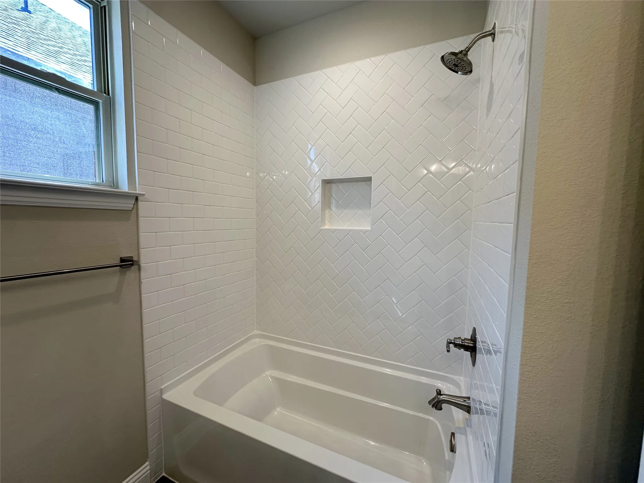 Single Family Residence For Sale in Johnson County , 2003 Belle Lagos Lane, Cleburne, Texas 76033, 3 Bedroom, 3 Bathroom, 3 Garage spaces, 2,155 Sqft, built in 2026, mls#21141482, Real Estate Agent in Cleburne, Homes For Sale in Johnson county, Homes For Sale in Cleburne, Realtor in Cleburne Texas, Real Estate Brokerage Independent Realty Texas, Luminita Cordes Realtor